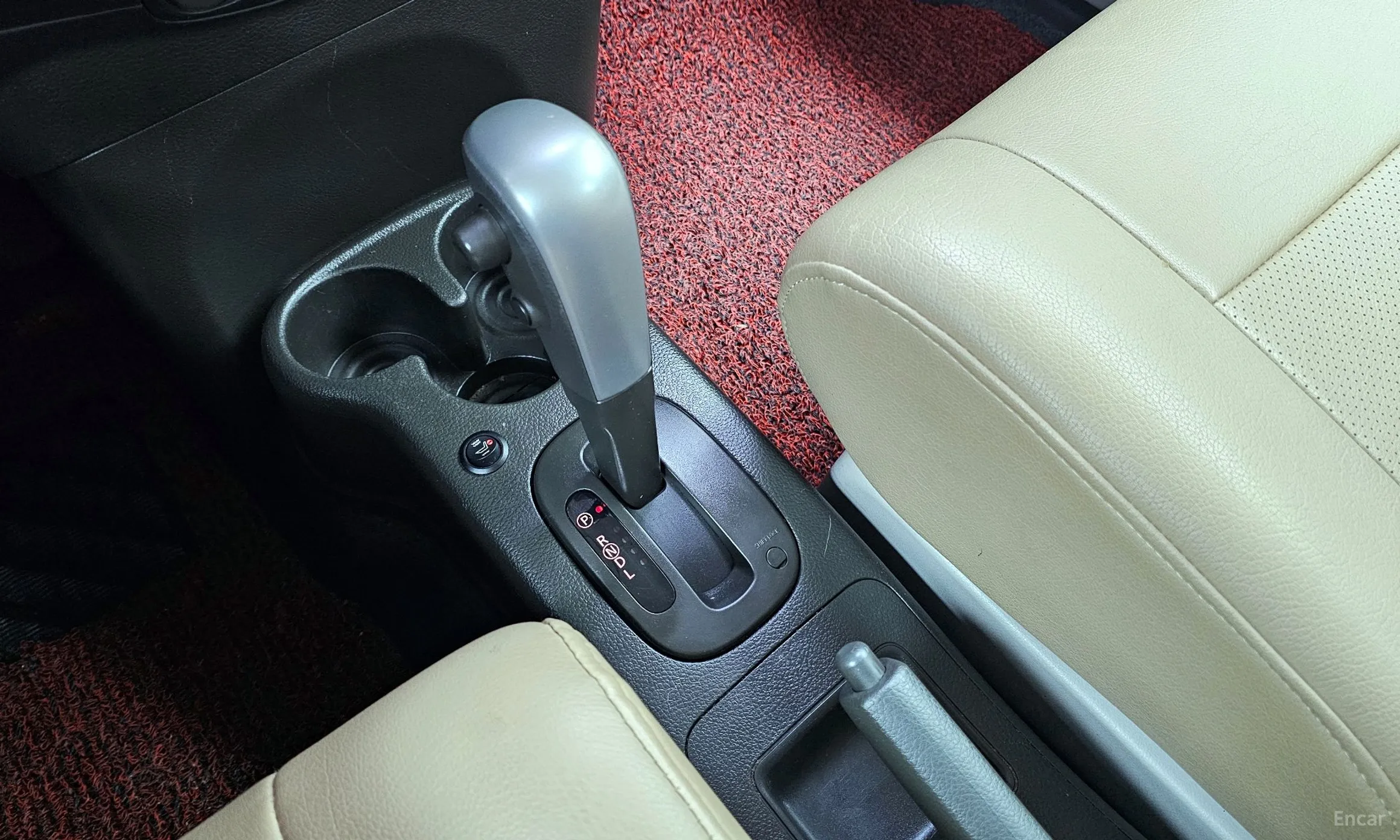 Nissan Cube превью 9