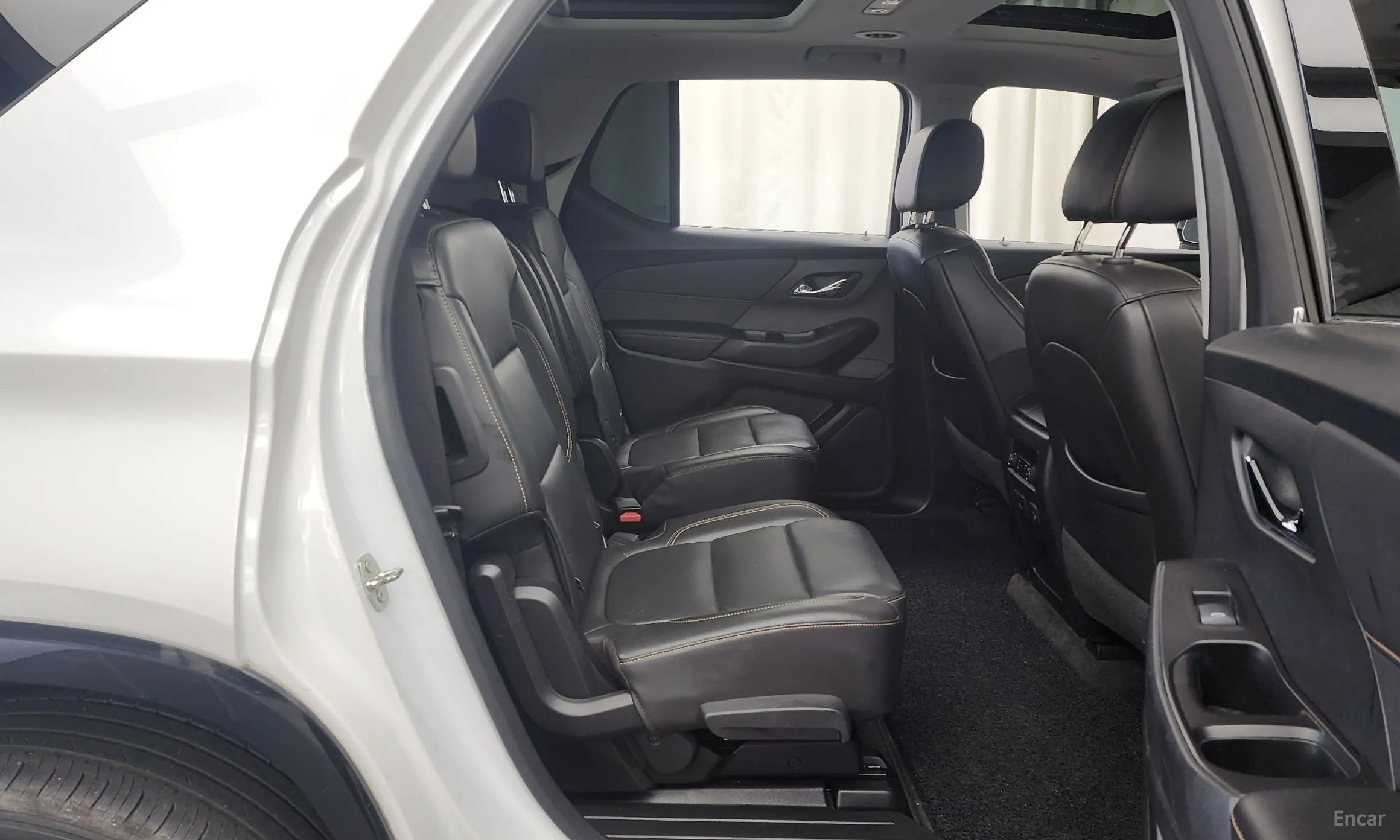 Chevrolet (GM Daewoo) Traverse превью 12