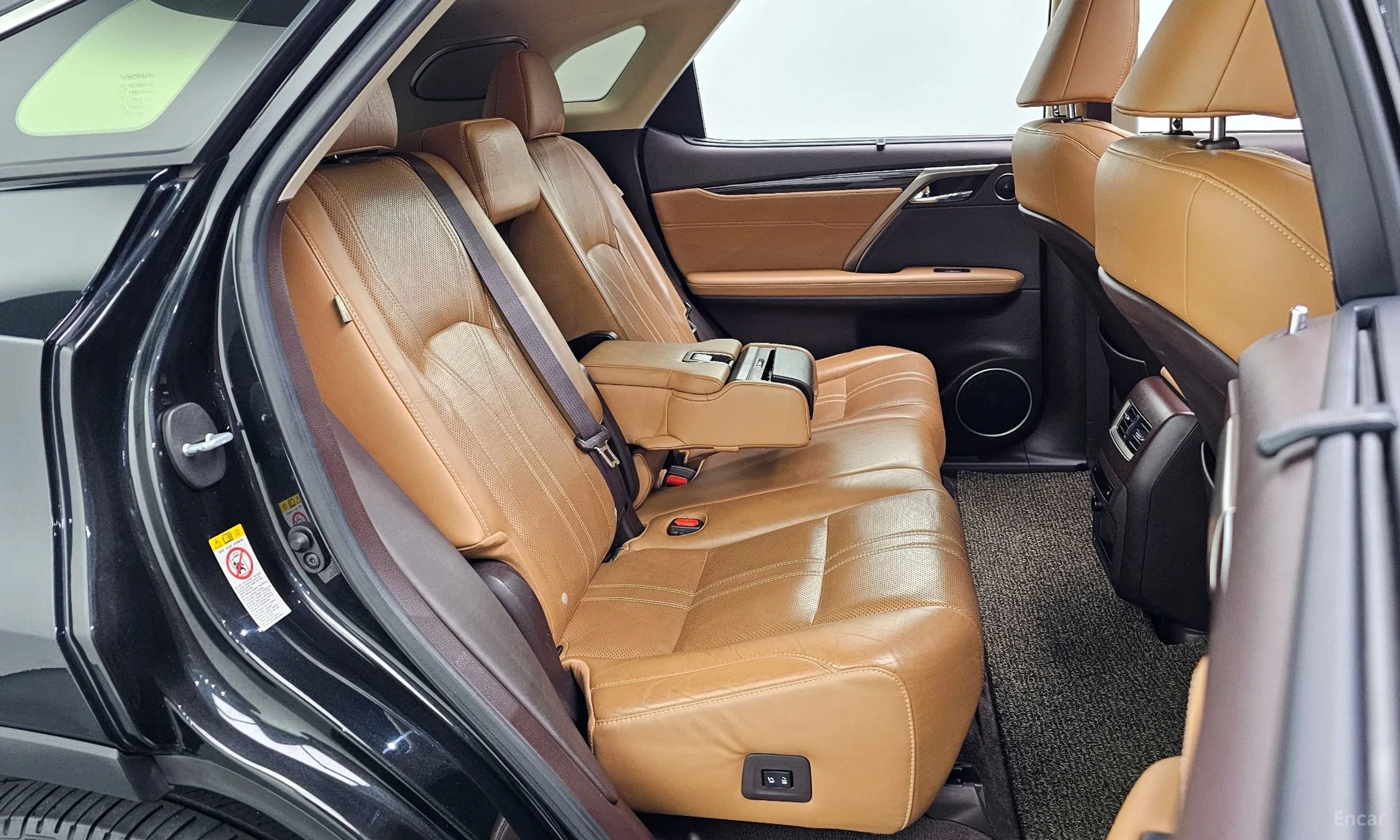Lexus RX450h Gen 4 превью 12