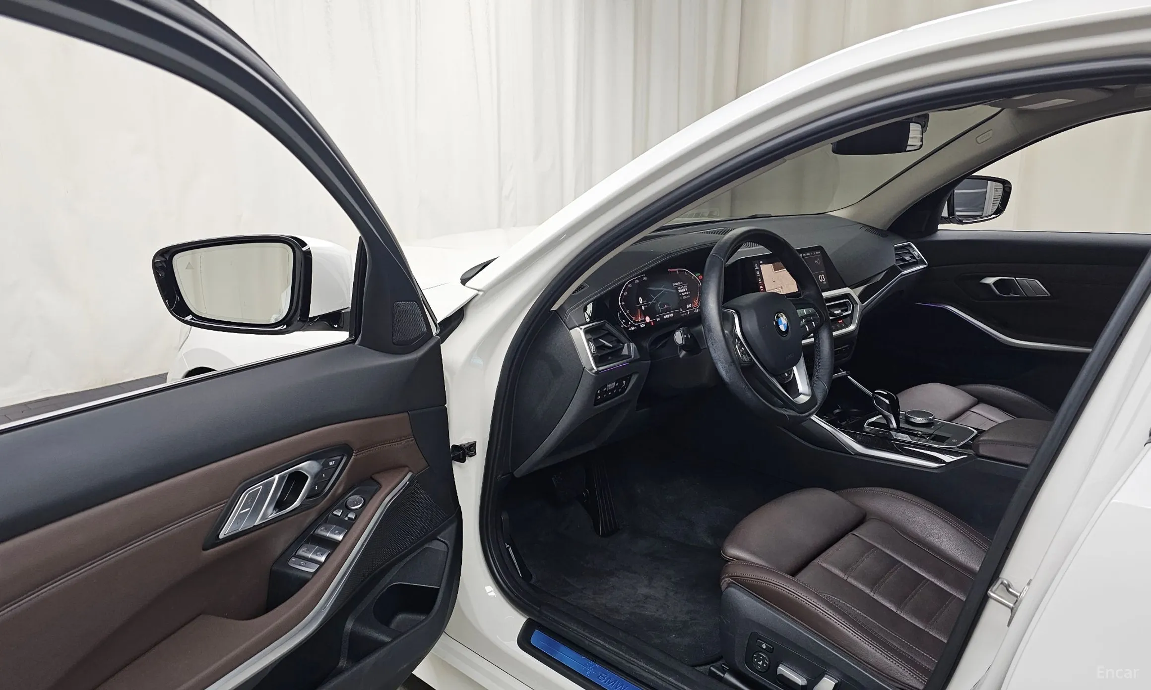 BMW 3 Series (G20) превью 10