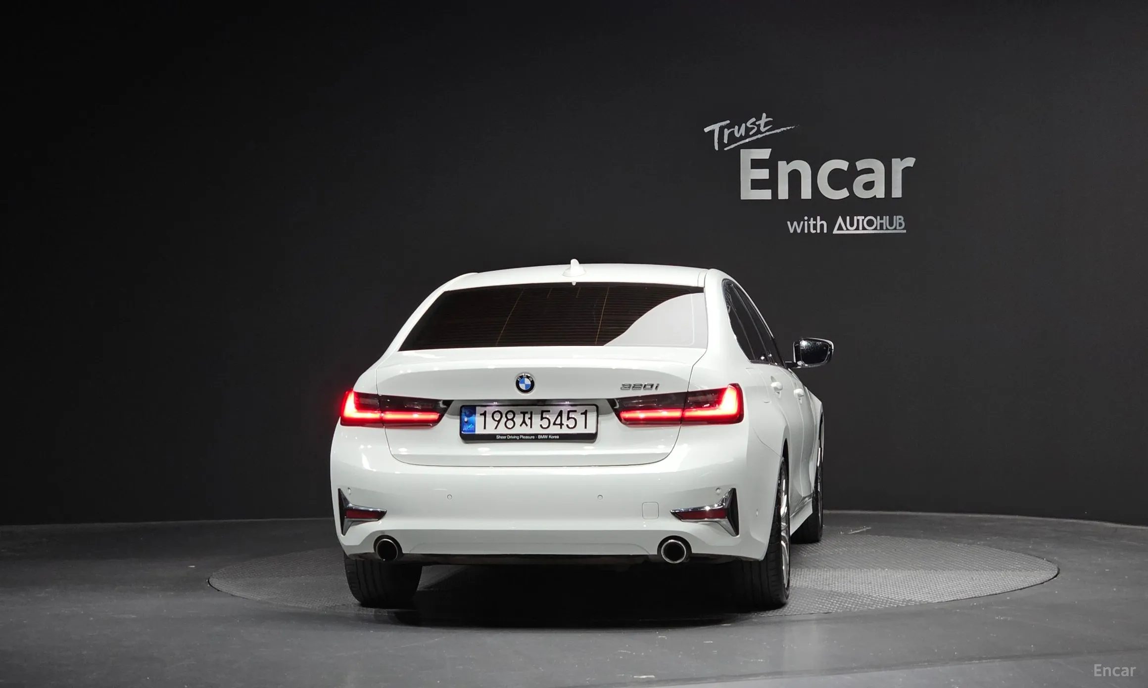 BMW 3 Series (G20) превью 4