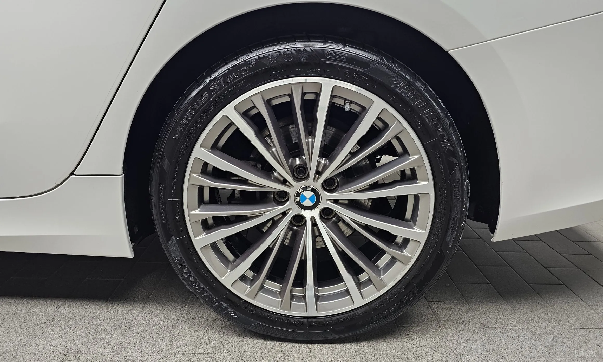 BMW 3 Series (G20) превью 5