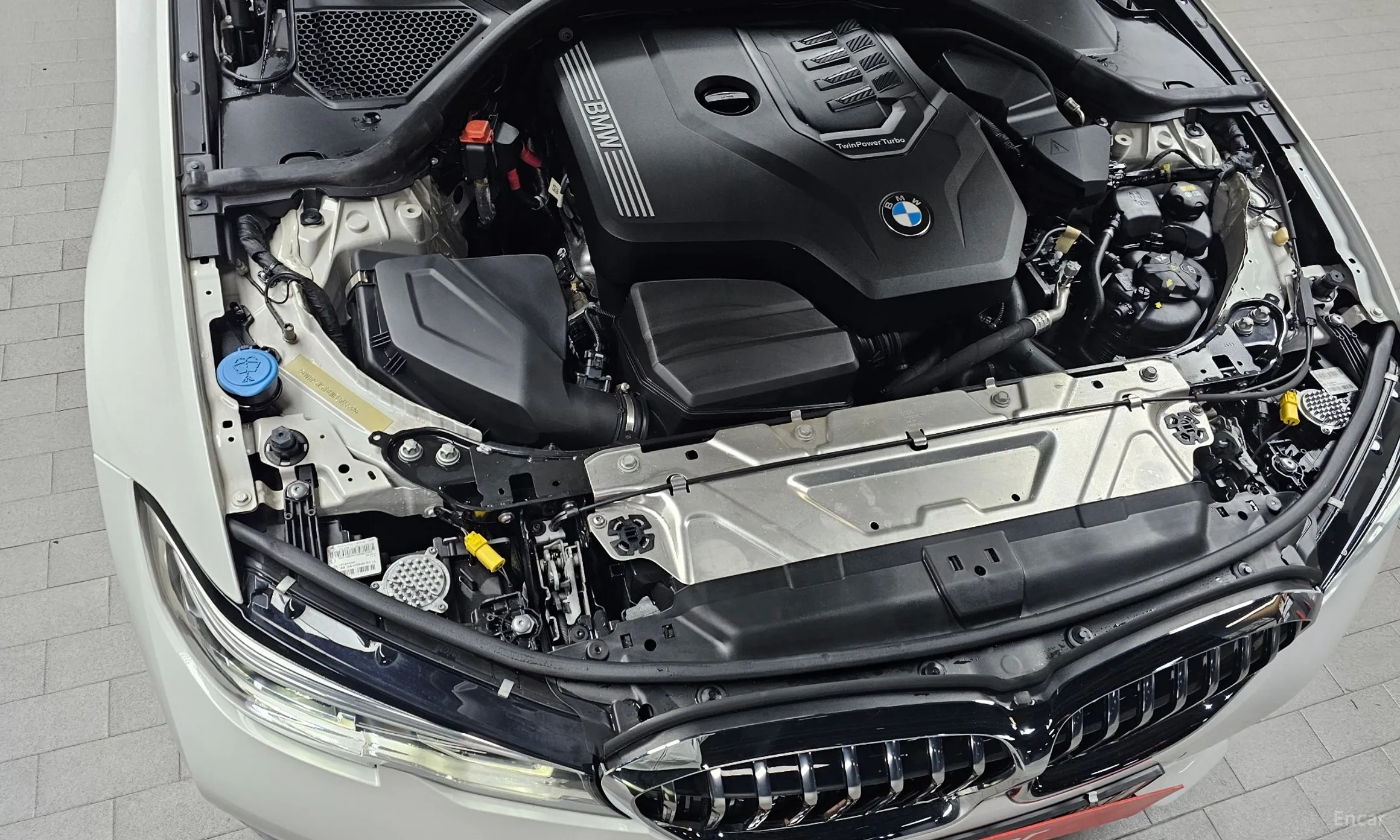 BMW 3 Series (G20) превью 6