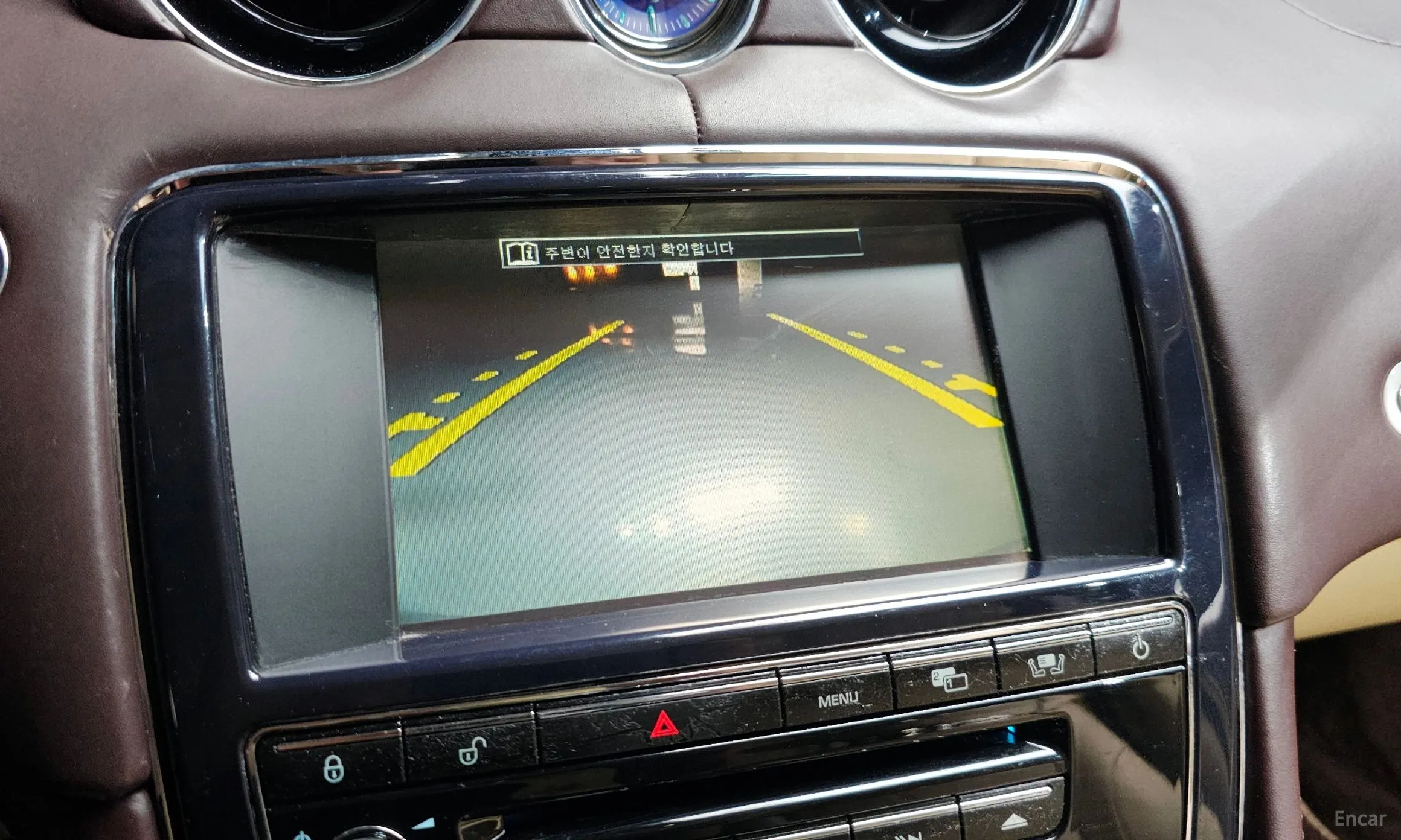 Jaguar All New XJ превью 15