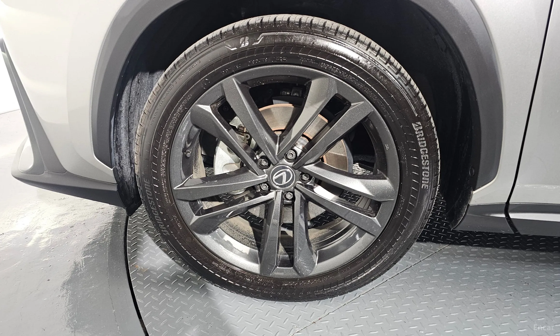 Lexus NX350h Gen 2 превью 5