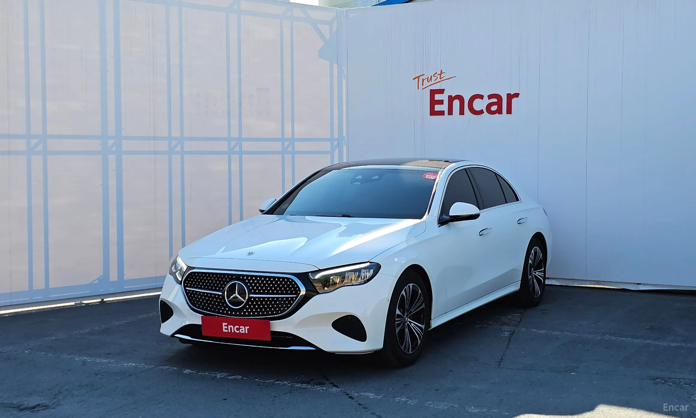 E-Class W214