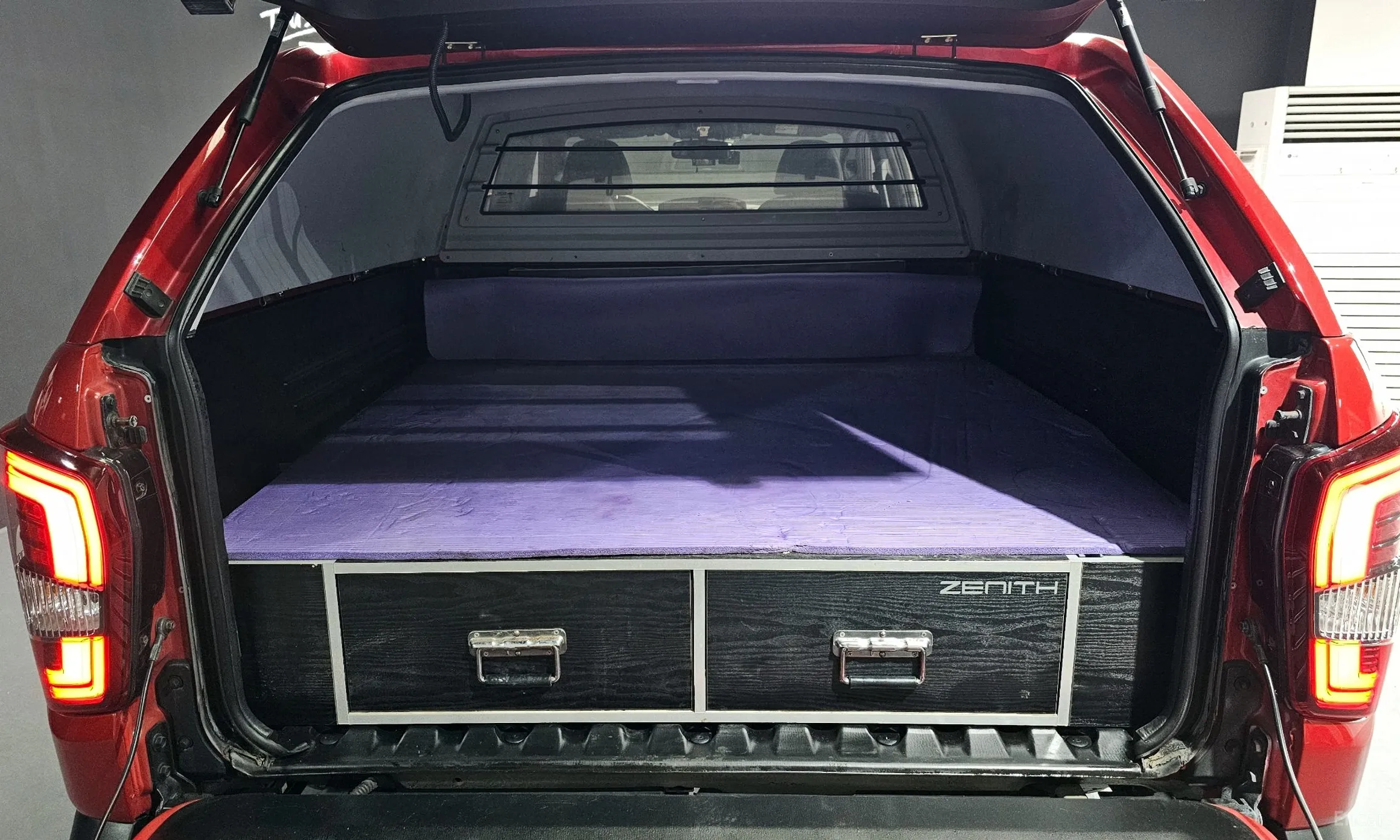 KG Mobility (SsangYong) Rexton Sports Khan превью 20