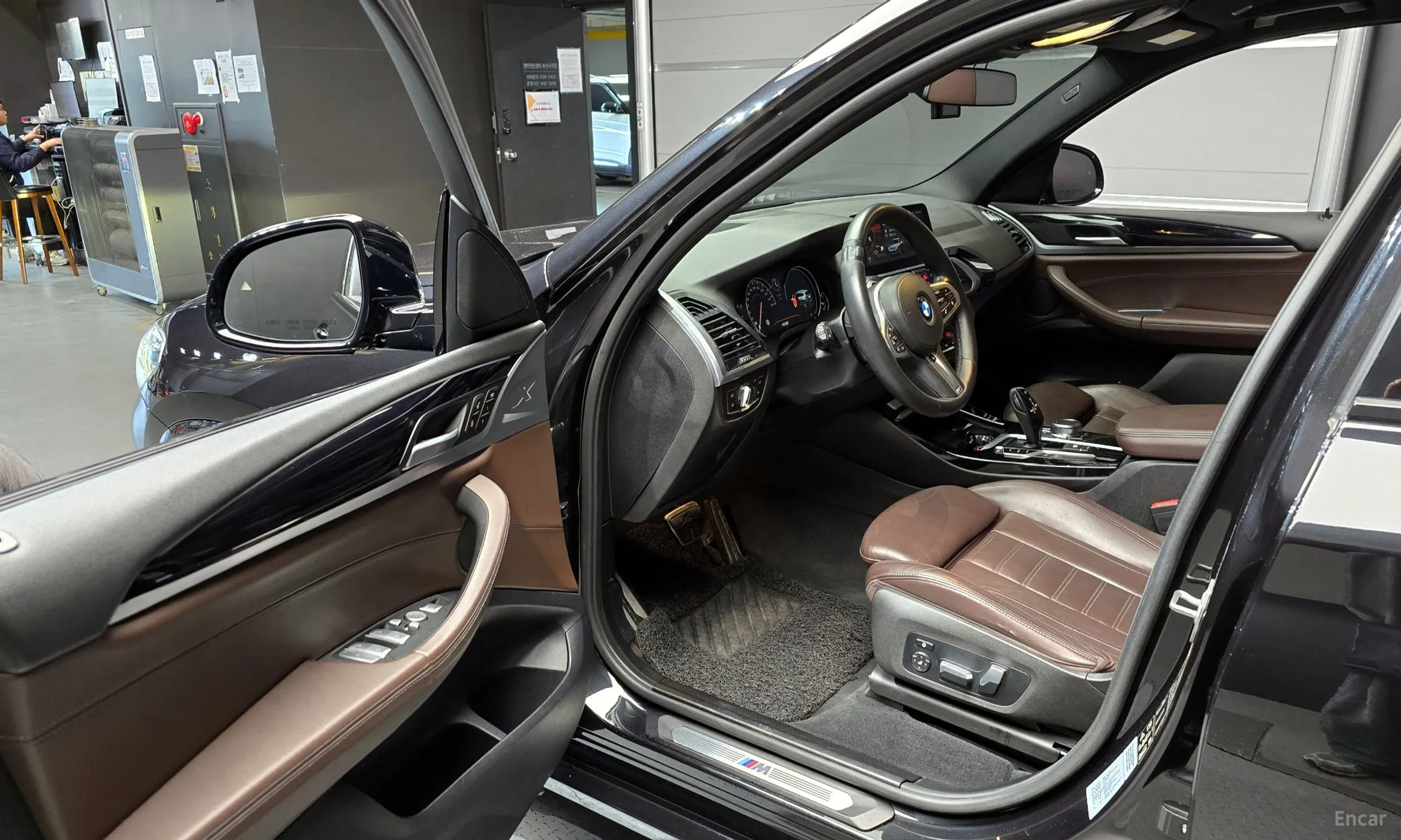 BMW X3 (G01) превью 11