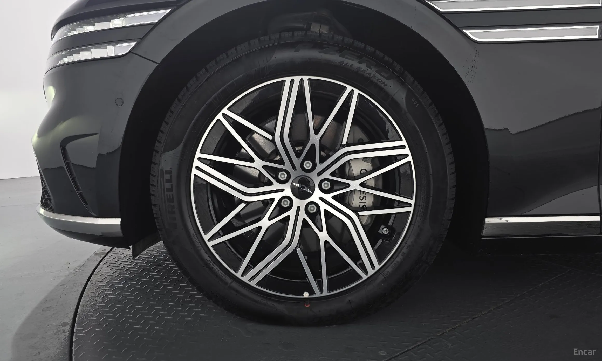 Genesis G90 (RS4) превью 5