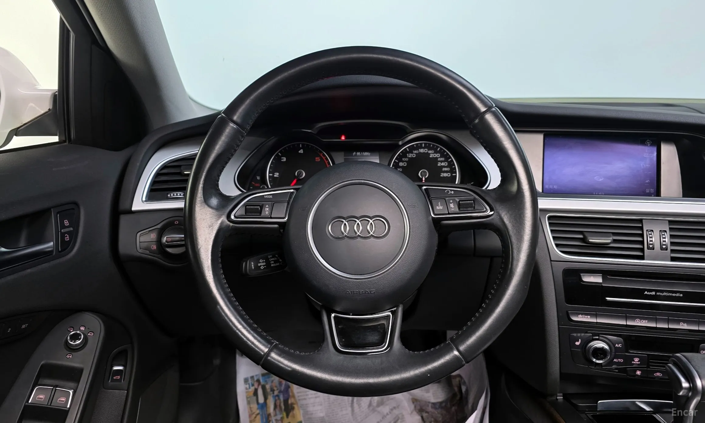 Audi New A4 превью 13