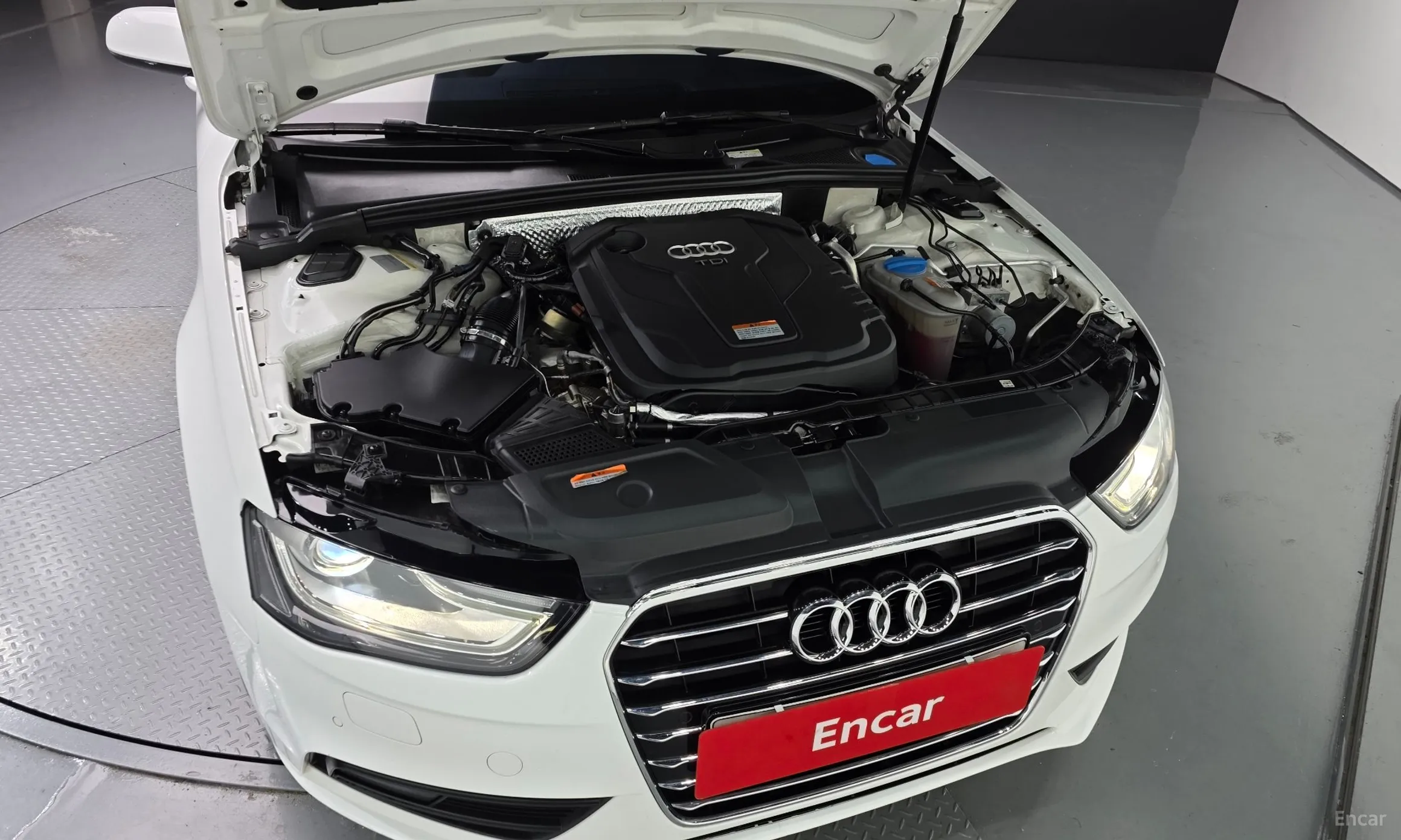 Audi New A4 превью 6