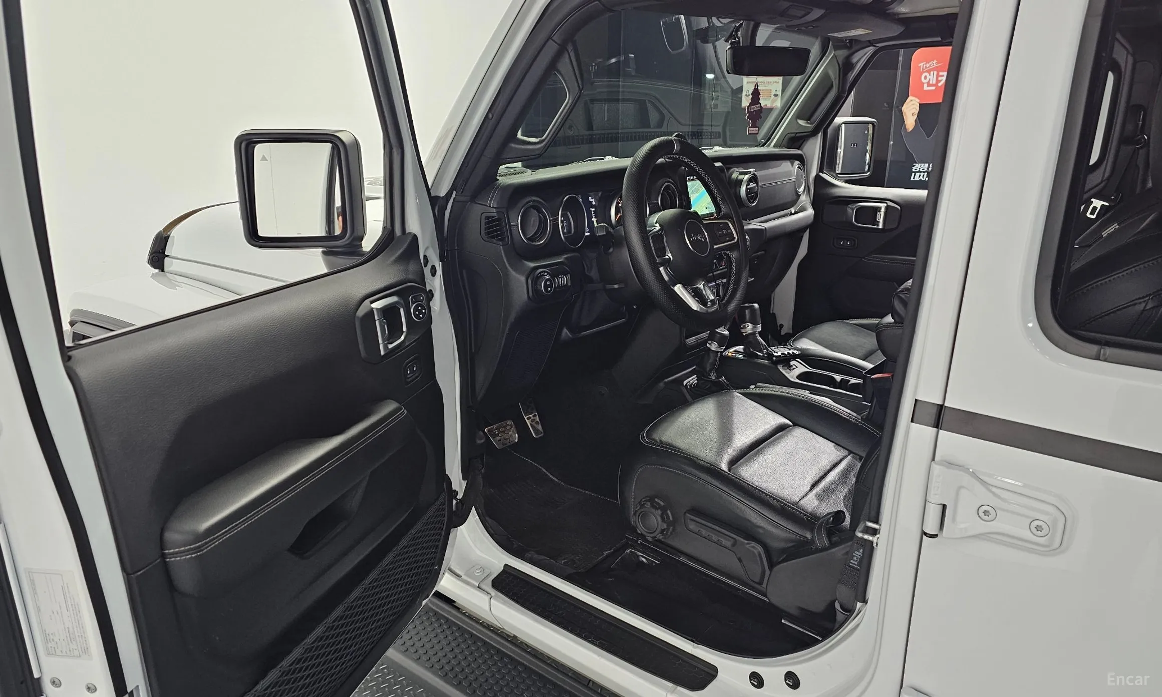 Jeep Wrangler (JL) превью 10