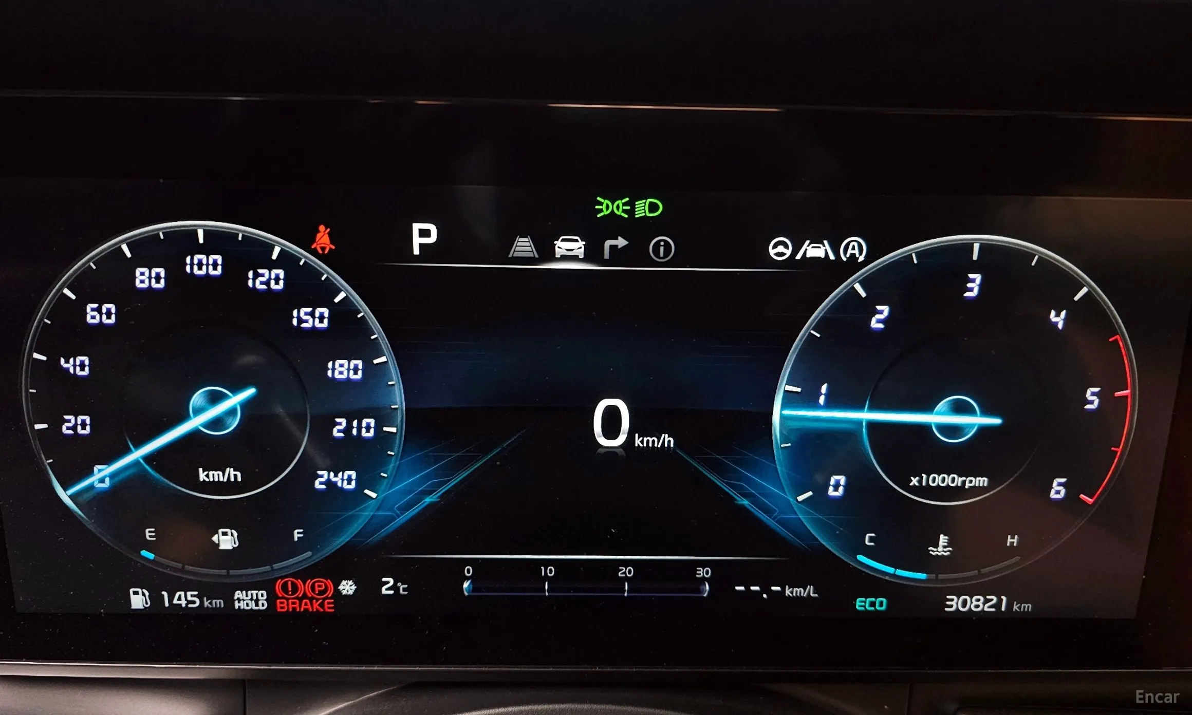 Kia Carnival Gen 4 превью 8