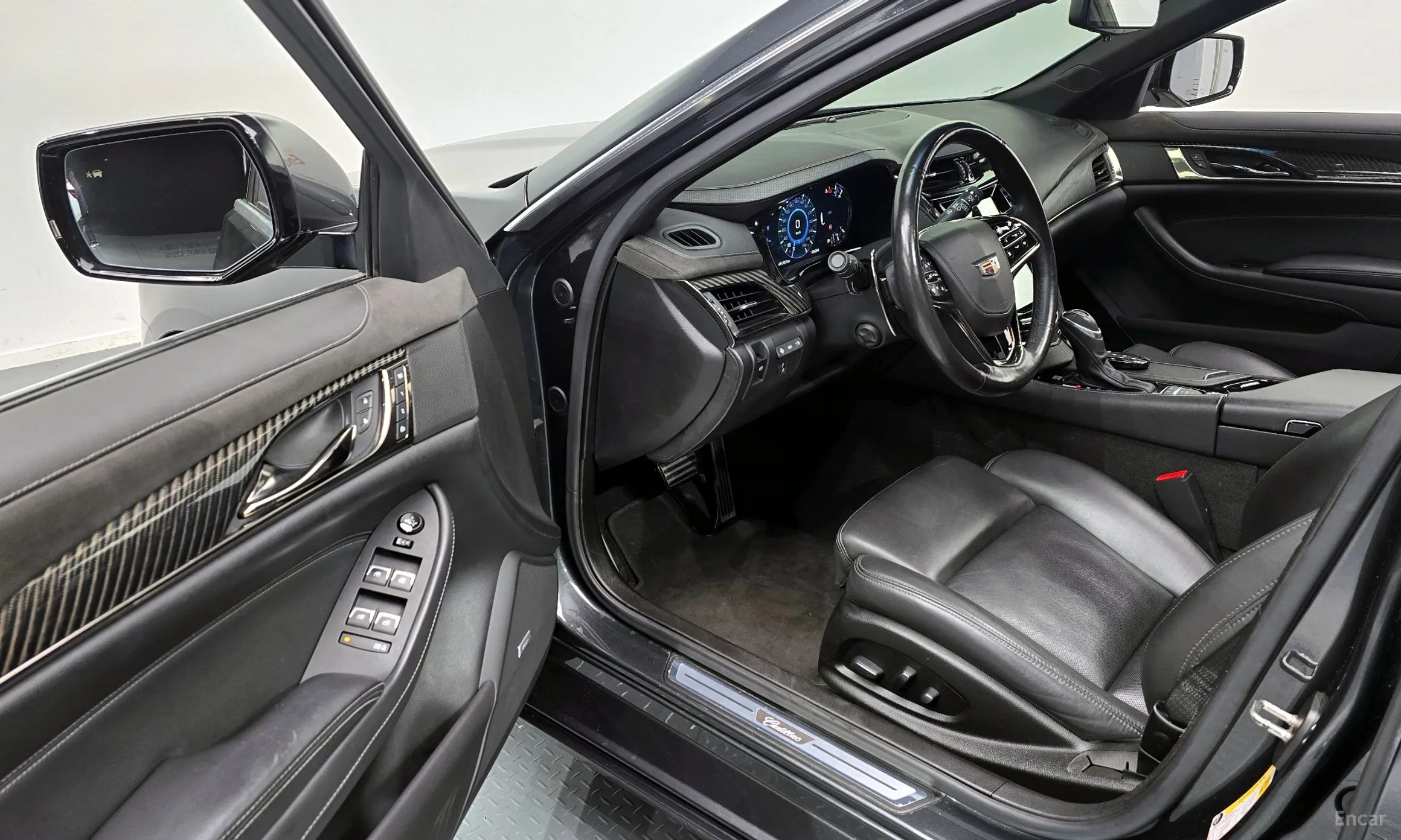 Cadillac CTS Gen 3 превью 11