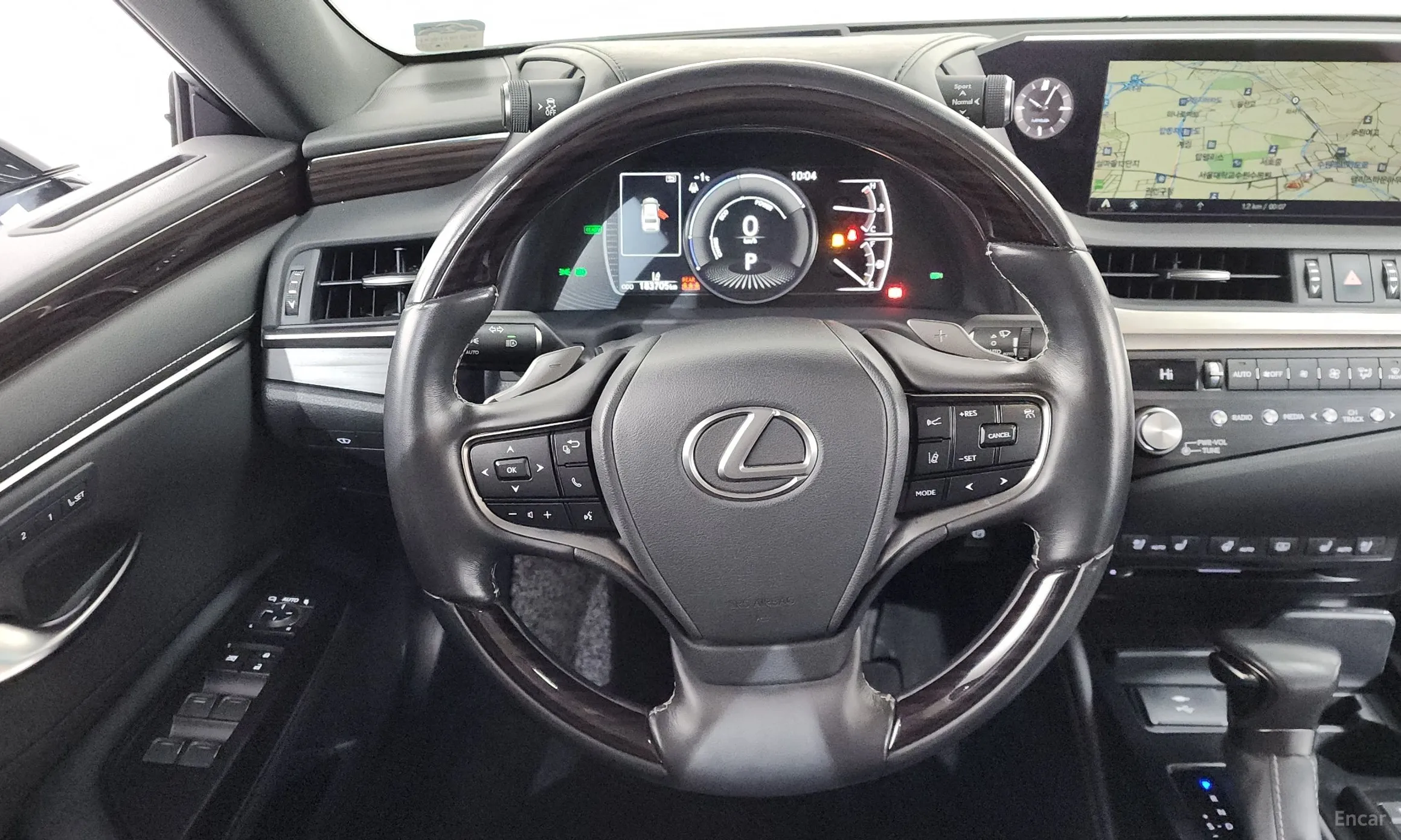 Lexus ES300h 7th Generation превью 13