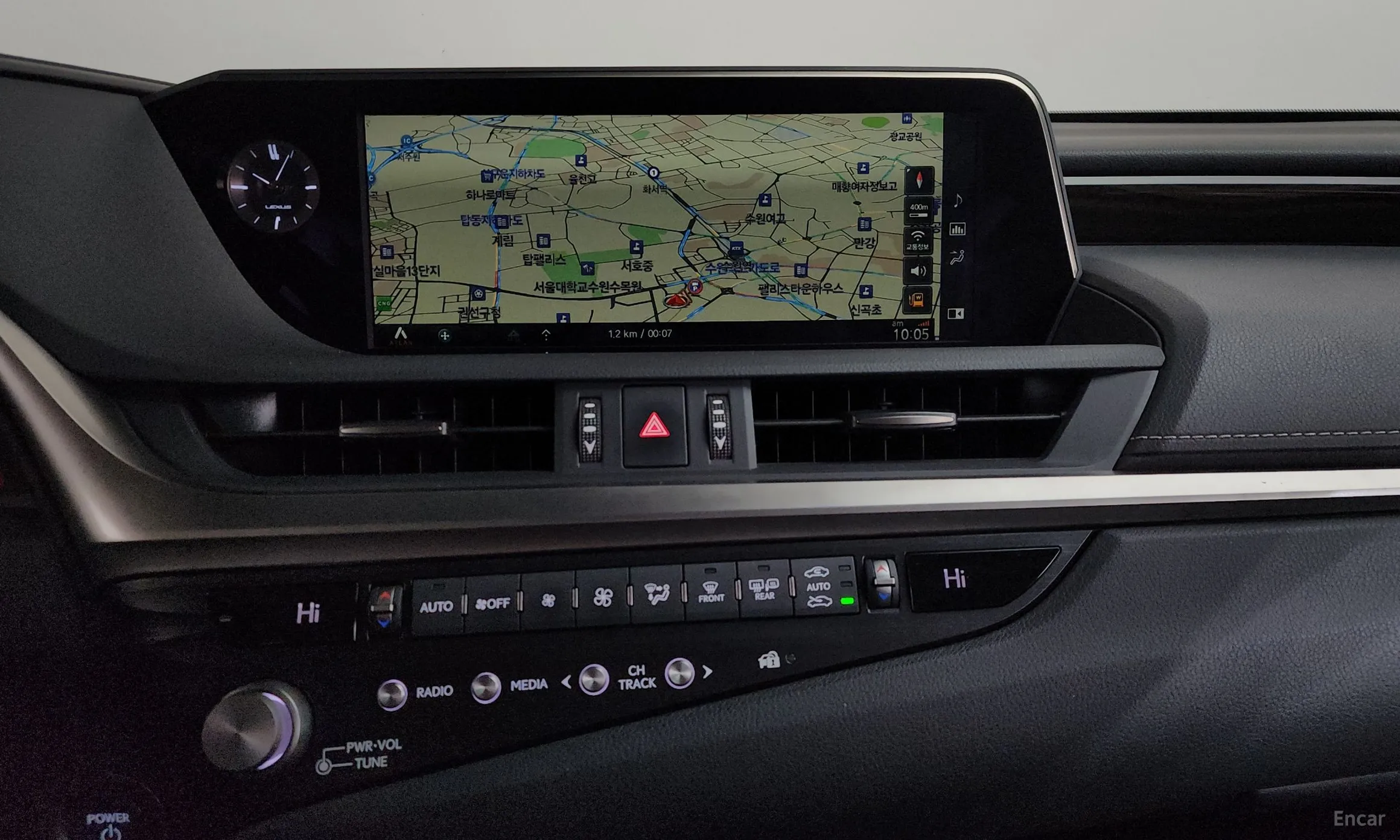 Lexus ES300h 7th Generation превью 15