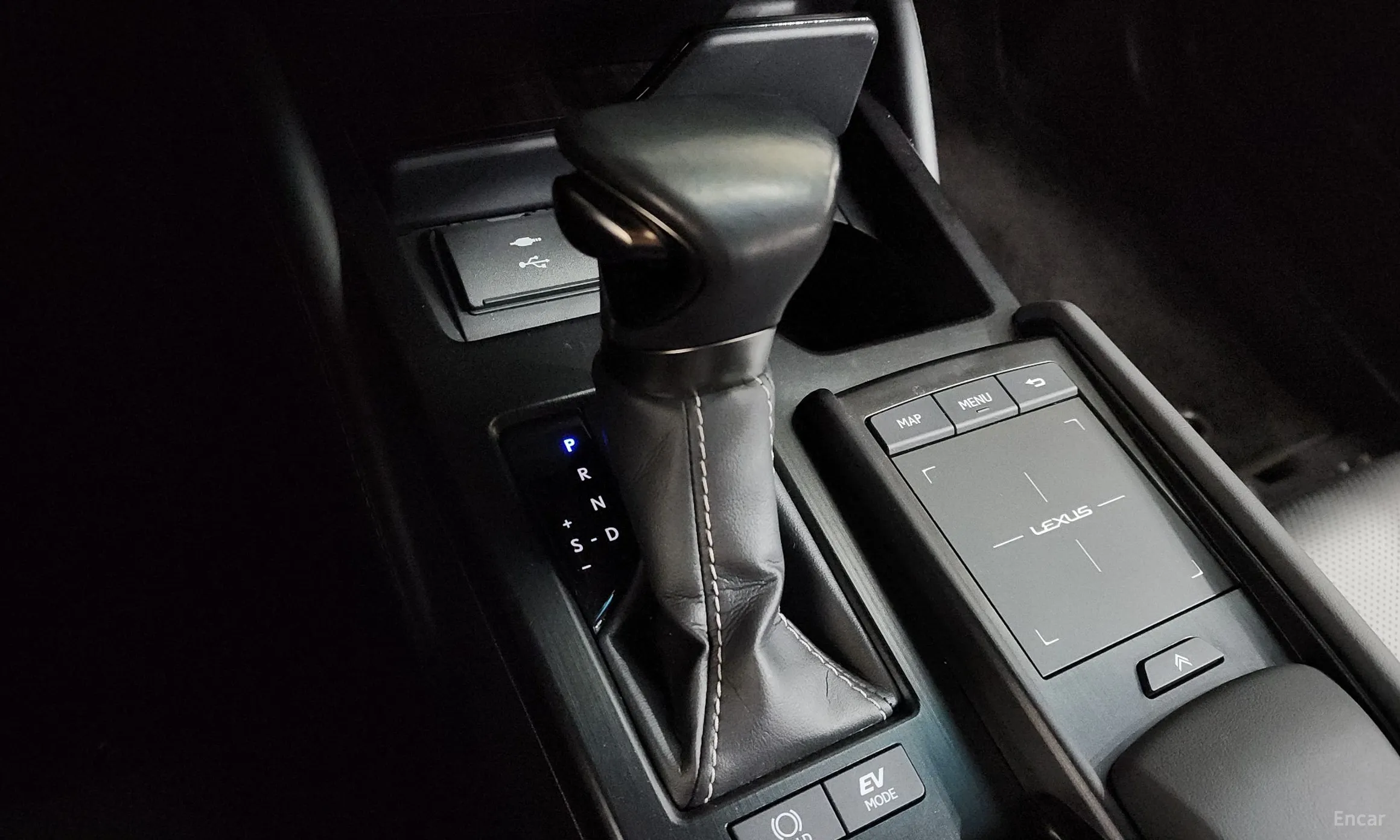 Lexus ES300h 7th Generation превью 9