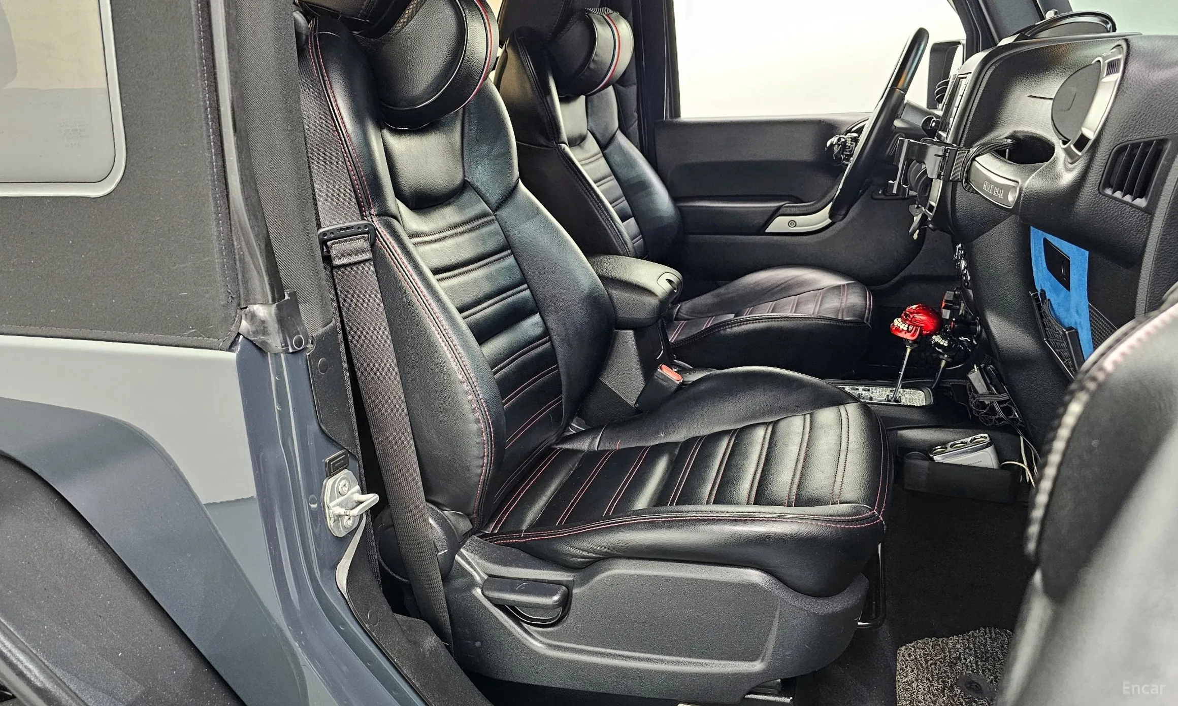 Jeep Wrangler (JK) превью 10