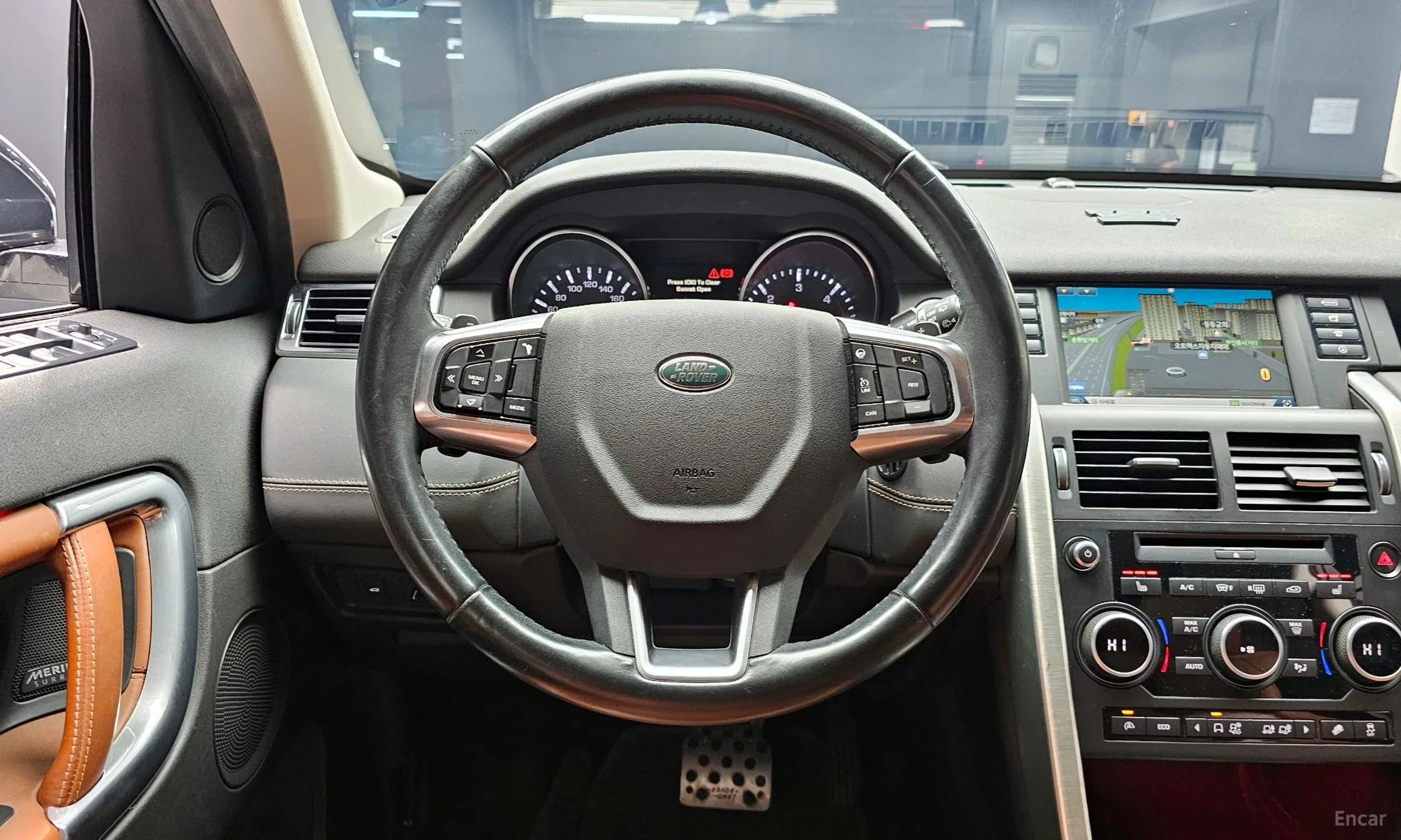 Land Rover Discovery Sports превью 13