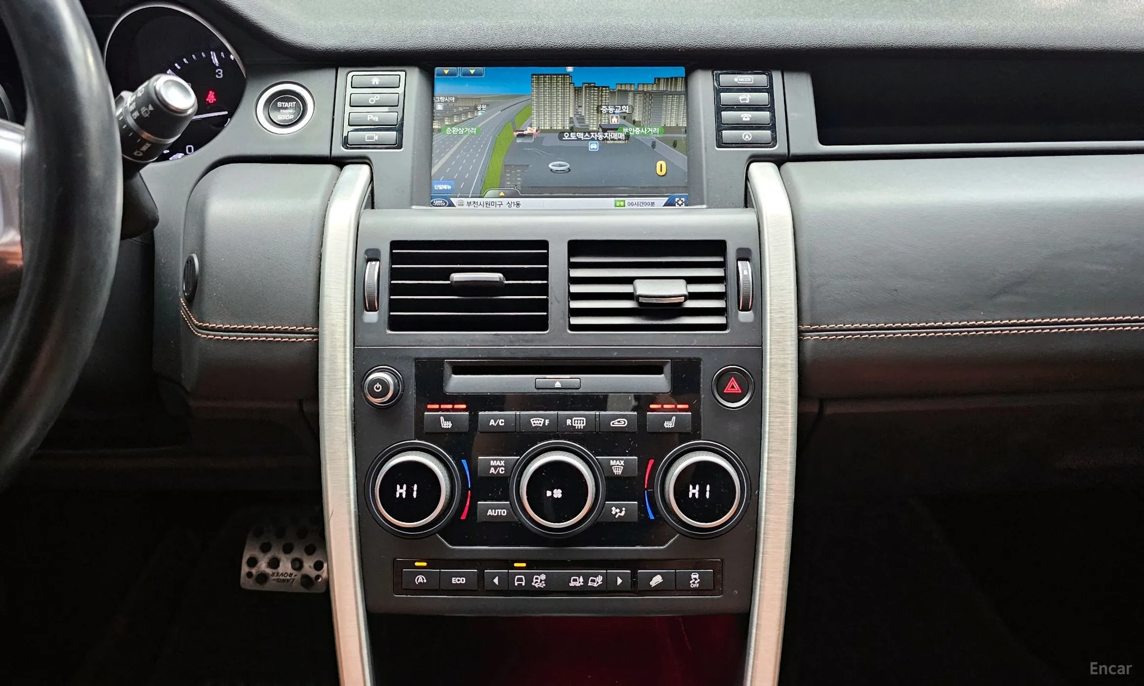 Land Rover Discovery Sports превью 14