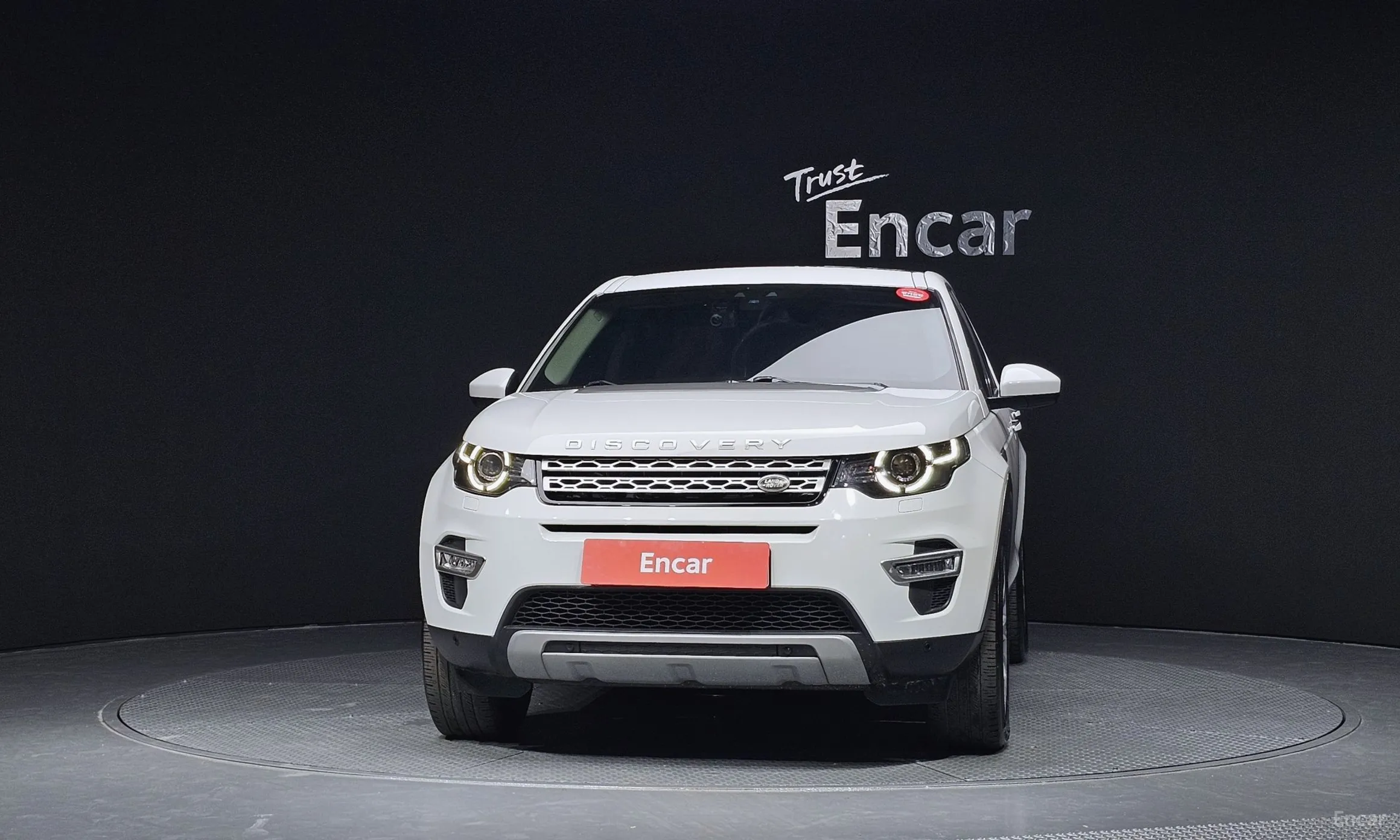 Land Rover Discovery Sports превью 3