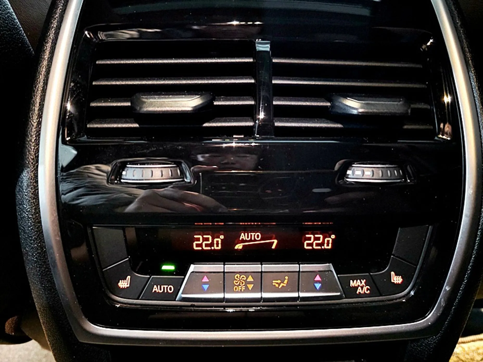BMW X6 (G06) превью 16