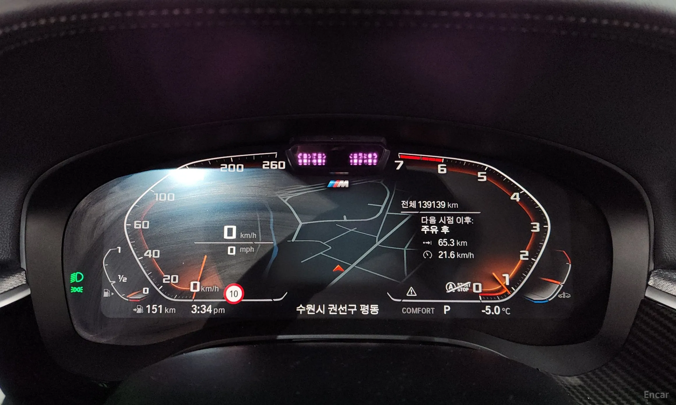 BMW 5 Series (G30) превью 8