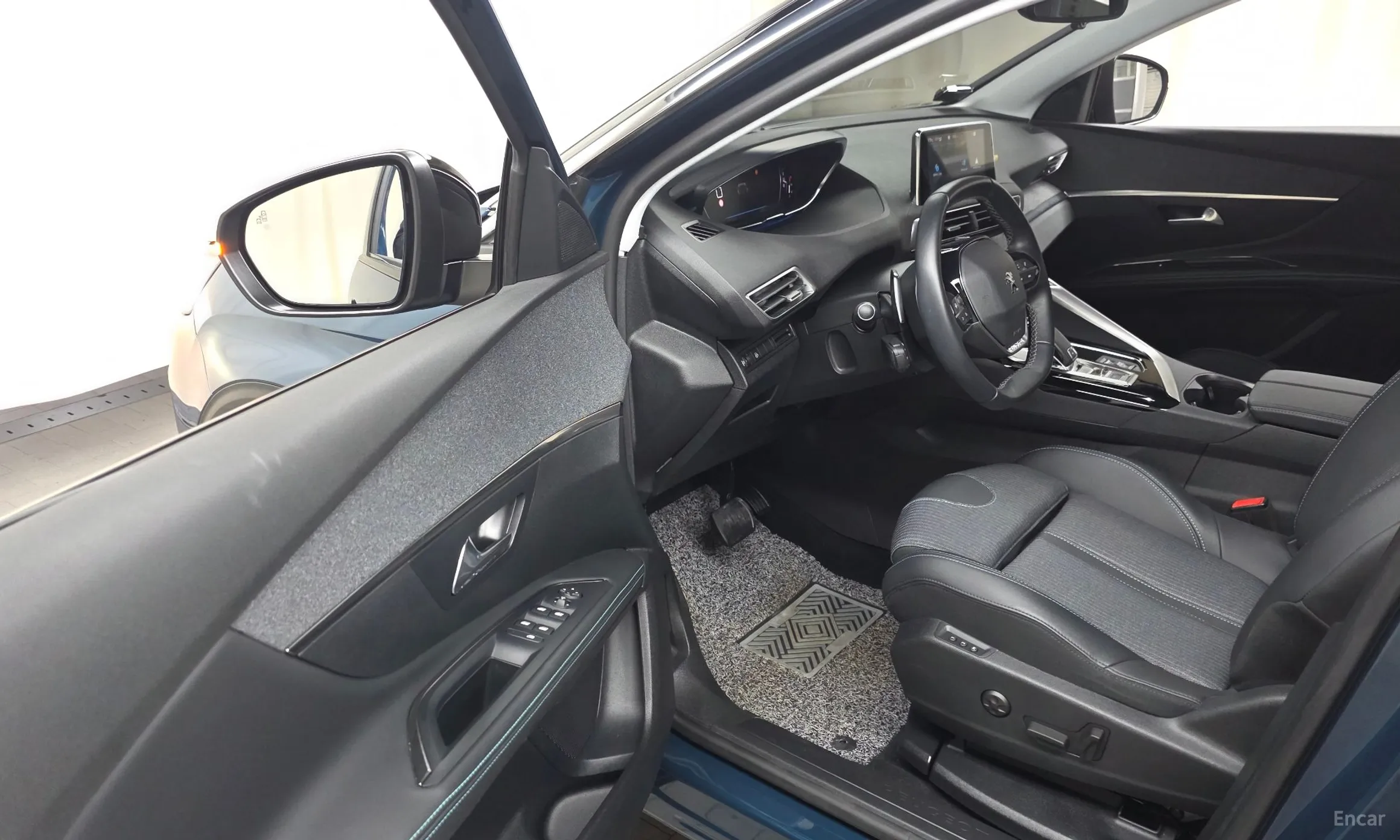 Peugeot 5008 2nd generation превью 11