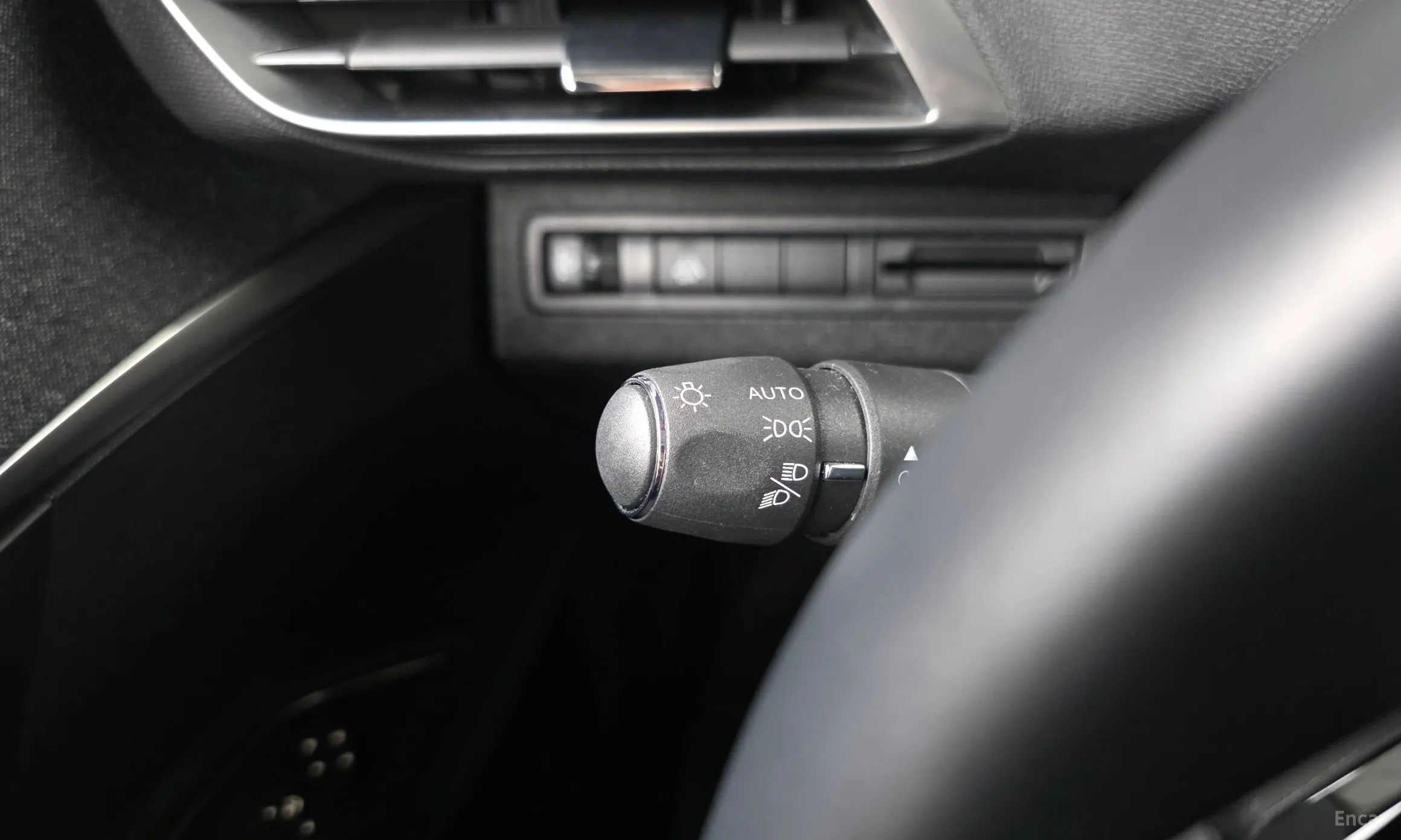 Peugeot 5008 2nd generation превью 17