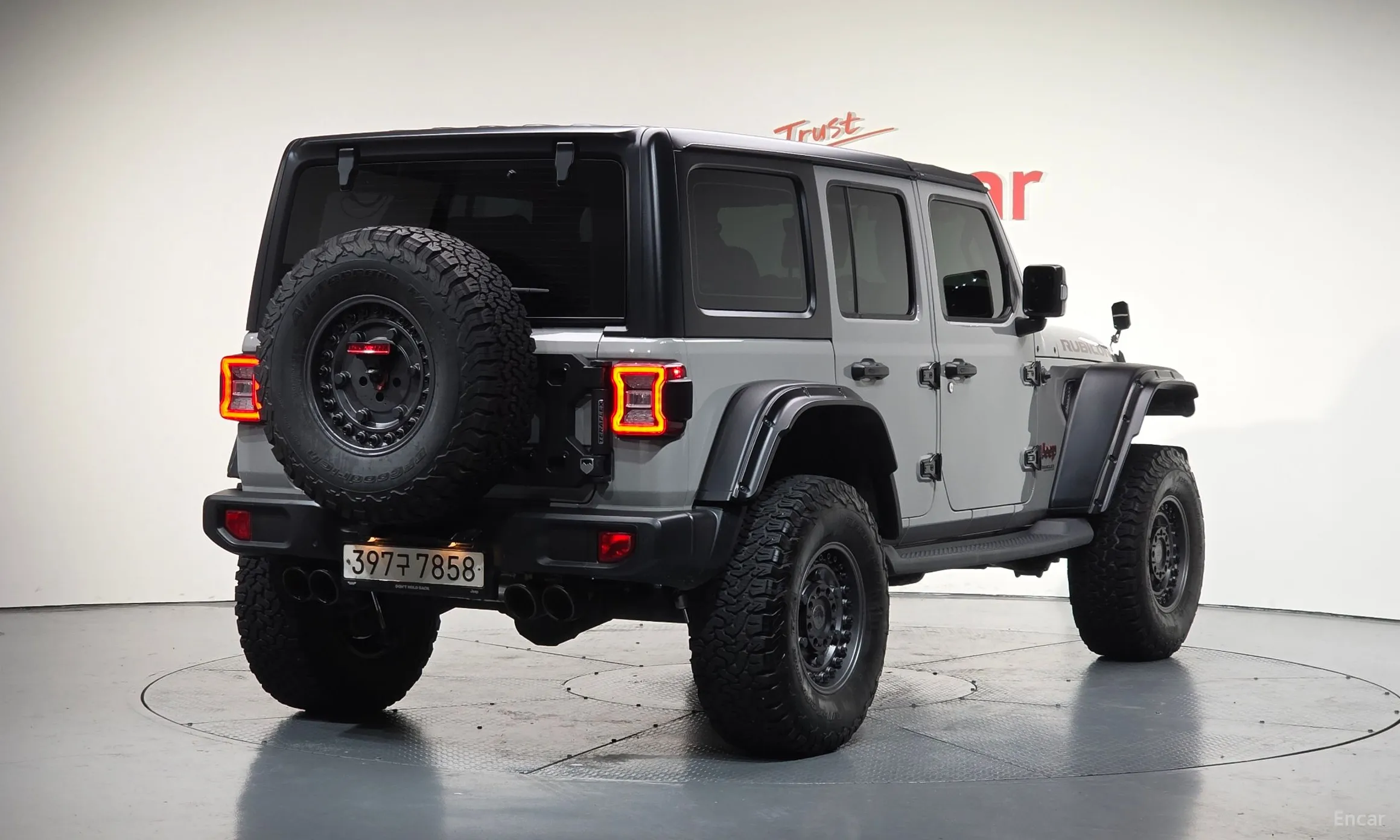 Jeep Wrangler (JL)