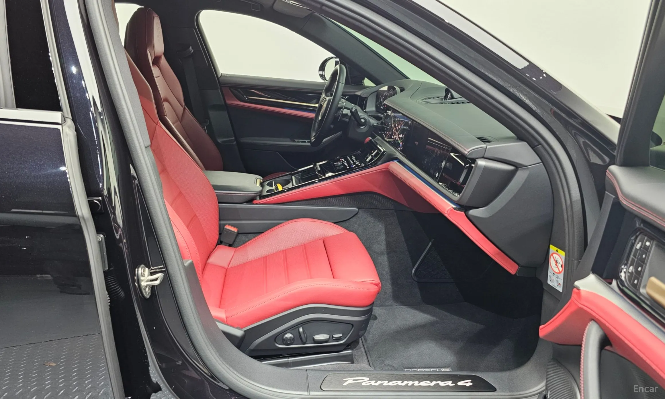 Porsche Panamera (976) превью 11