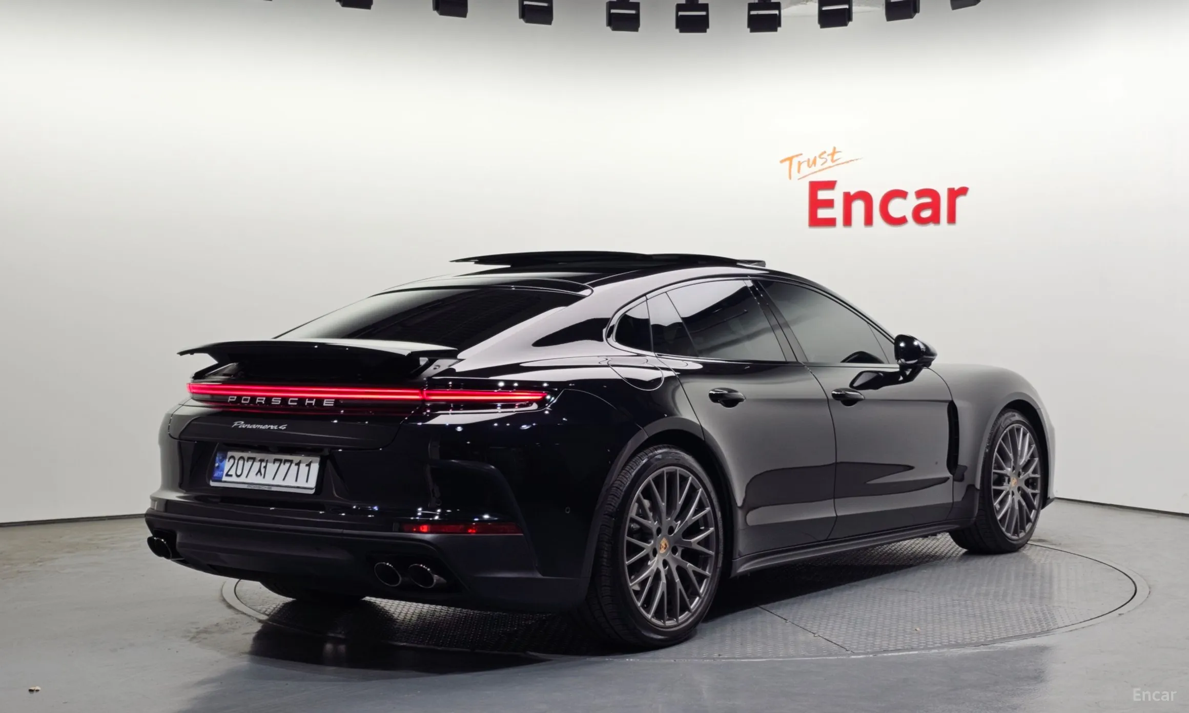 Porsche Panamera (976) превью 2