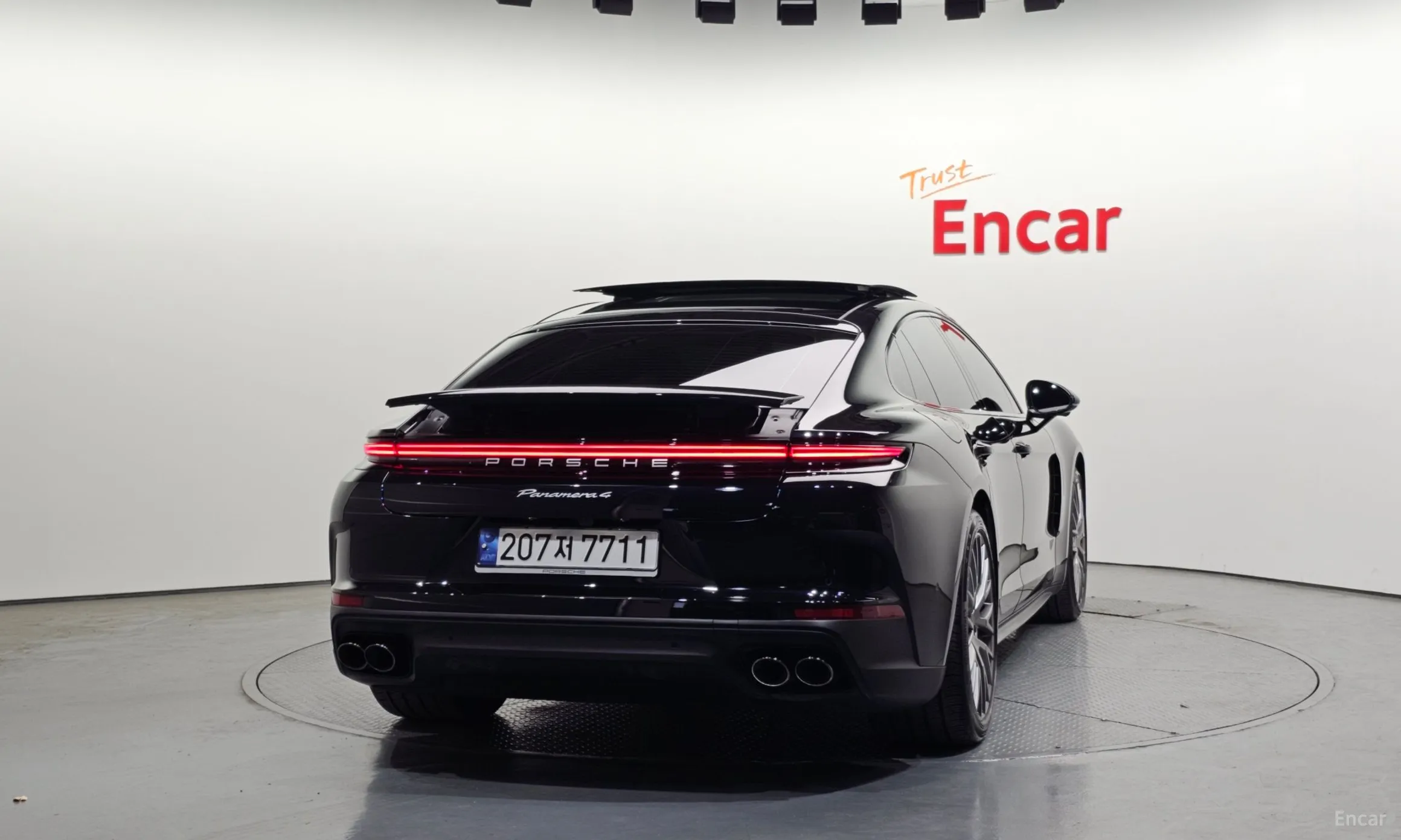 Porsche Panamera (976) превью 4