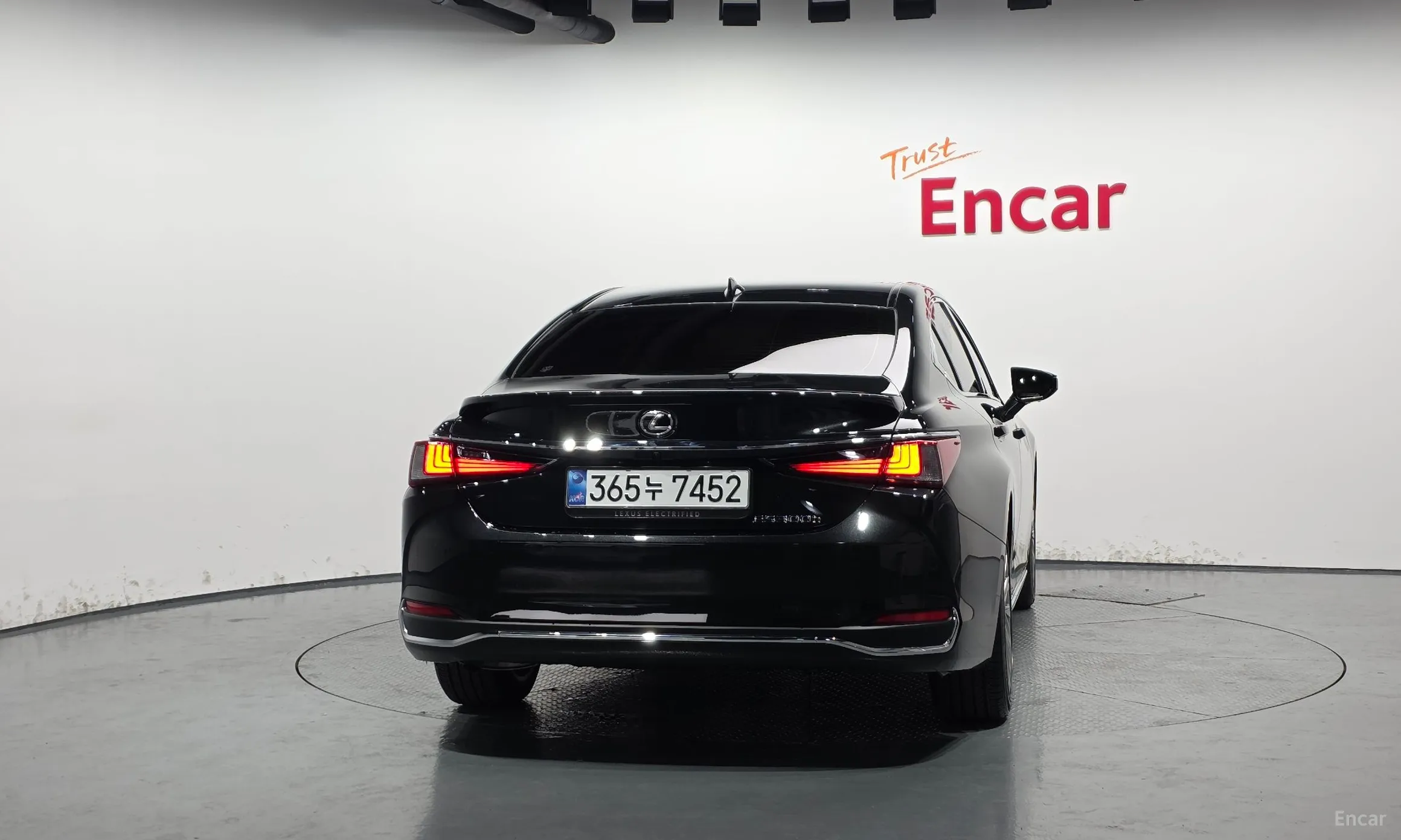 Lexus ES300h 7th Generation превью 4