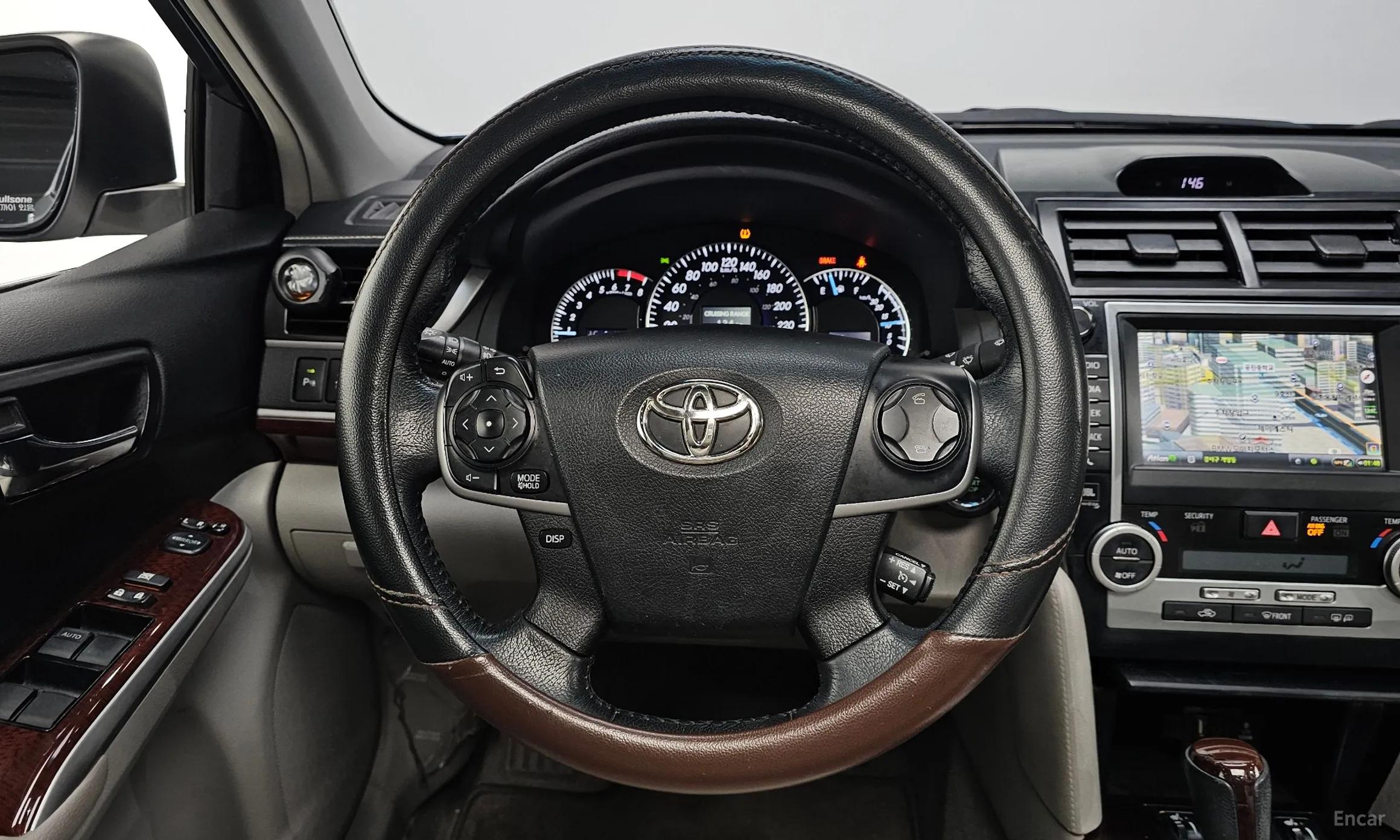 Toyota New Camry превью 13