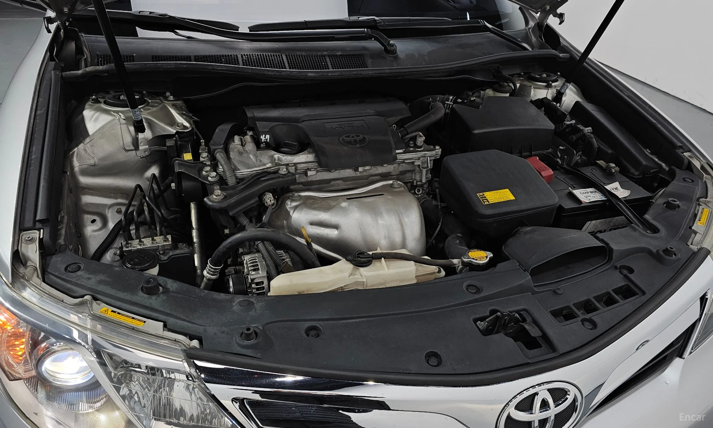 Toyota New Camry превью 6