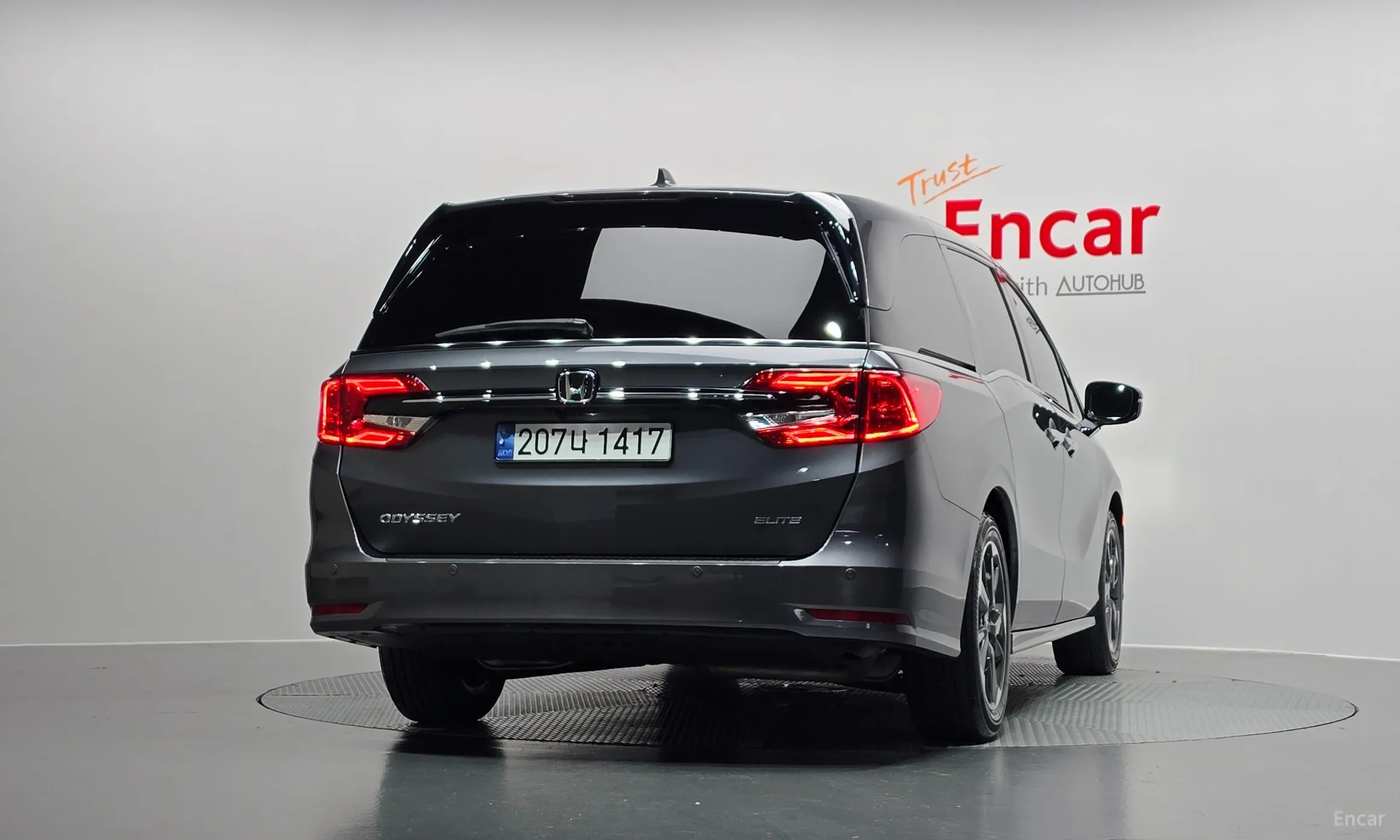 Honda Odyssey превью 4