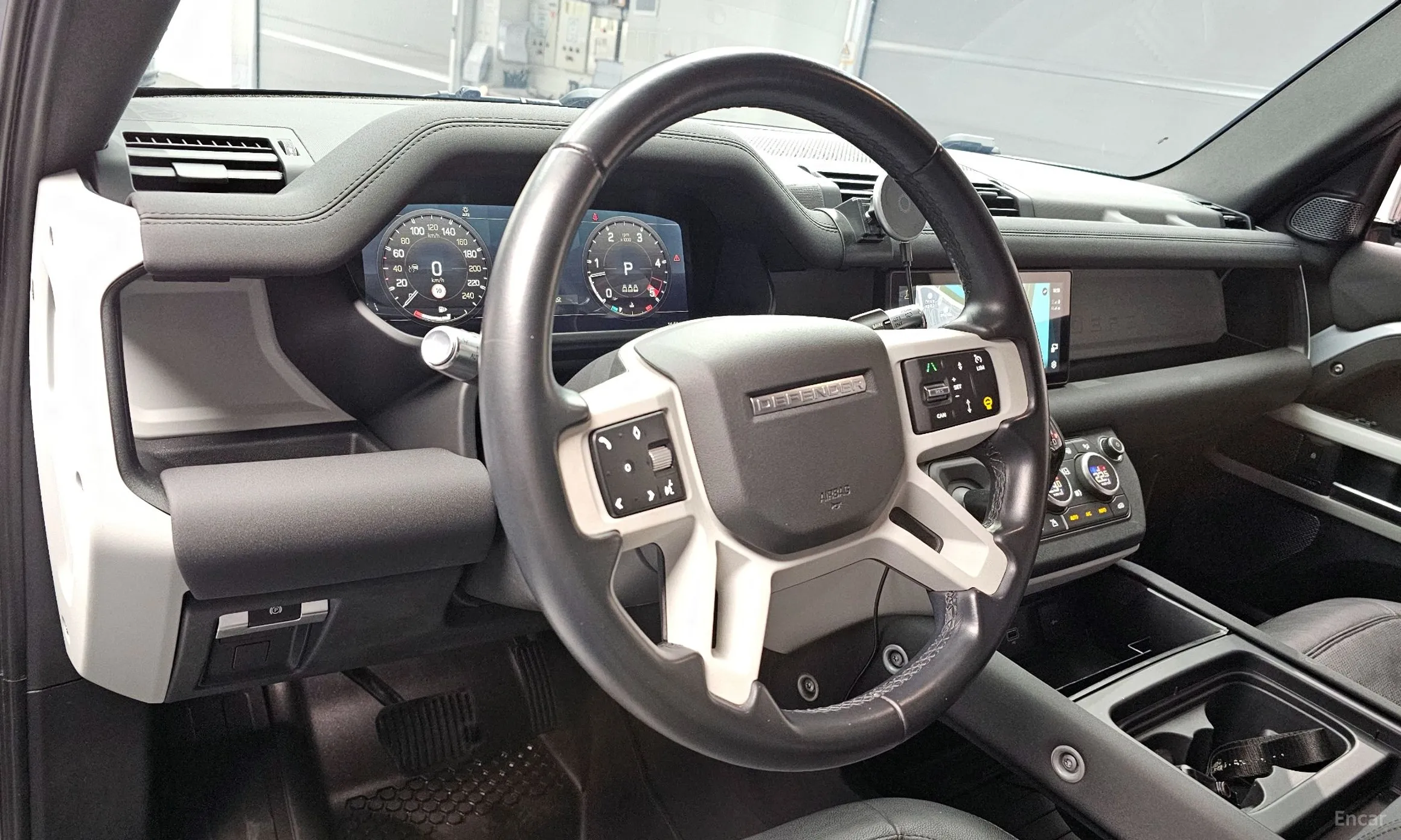 Land Rover Defender (L663) превью 13