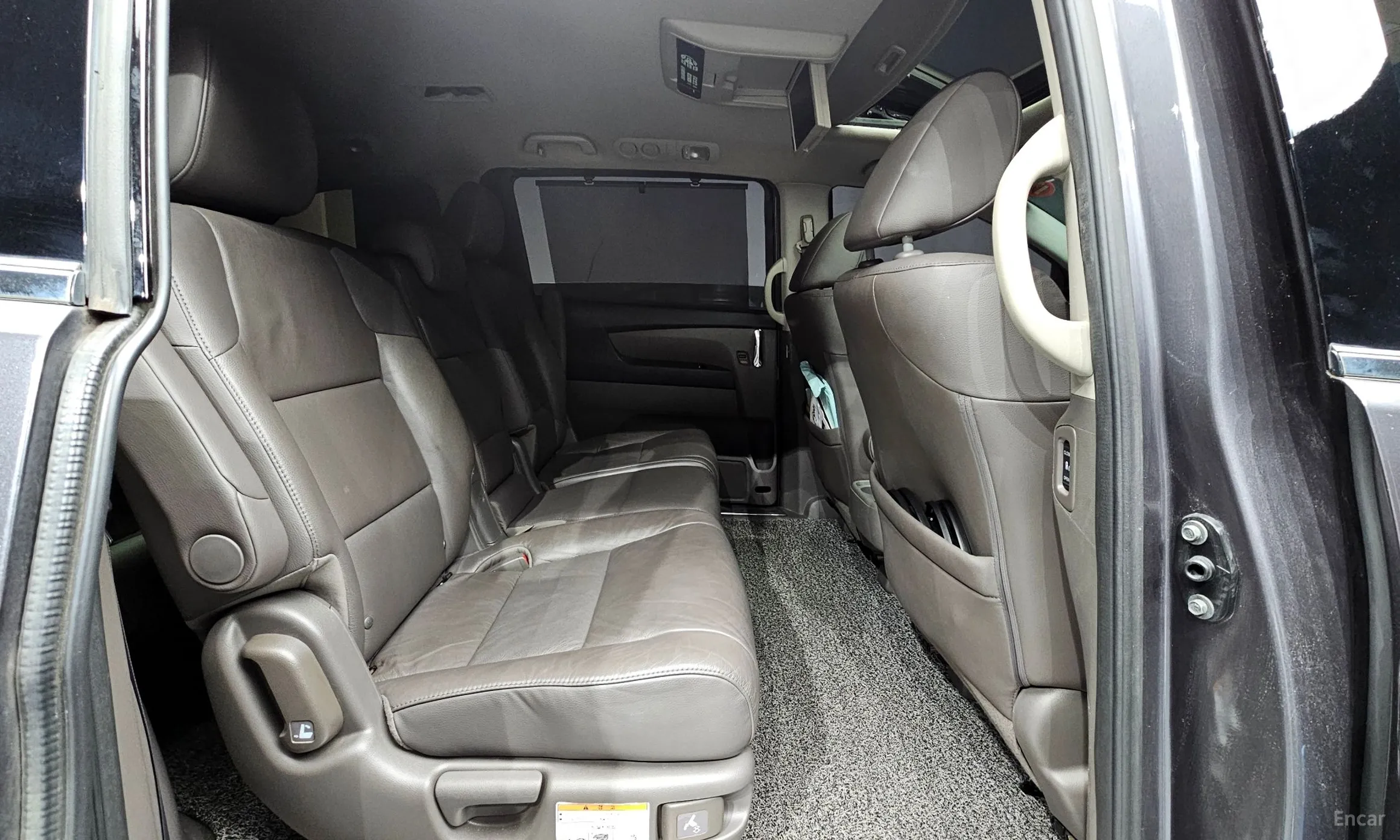 Honda Odyssey превью 11