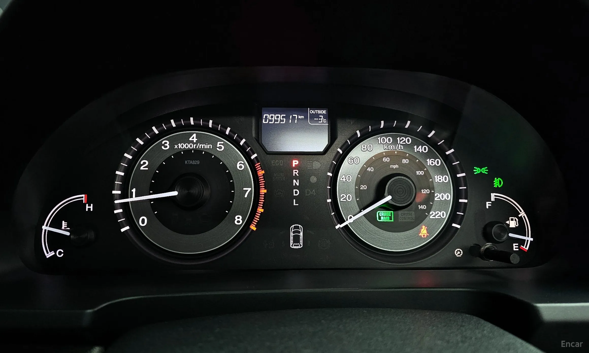Honda Odyssey превью 8