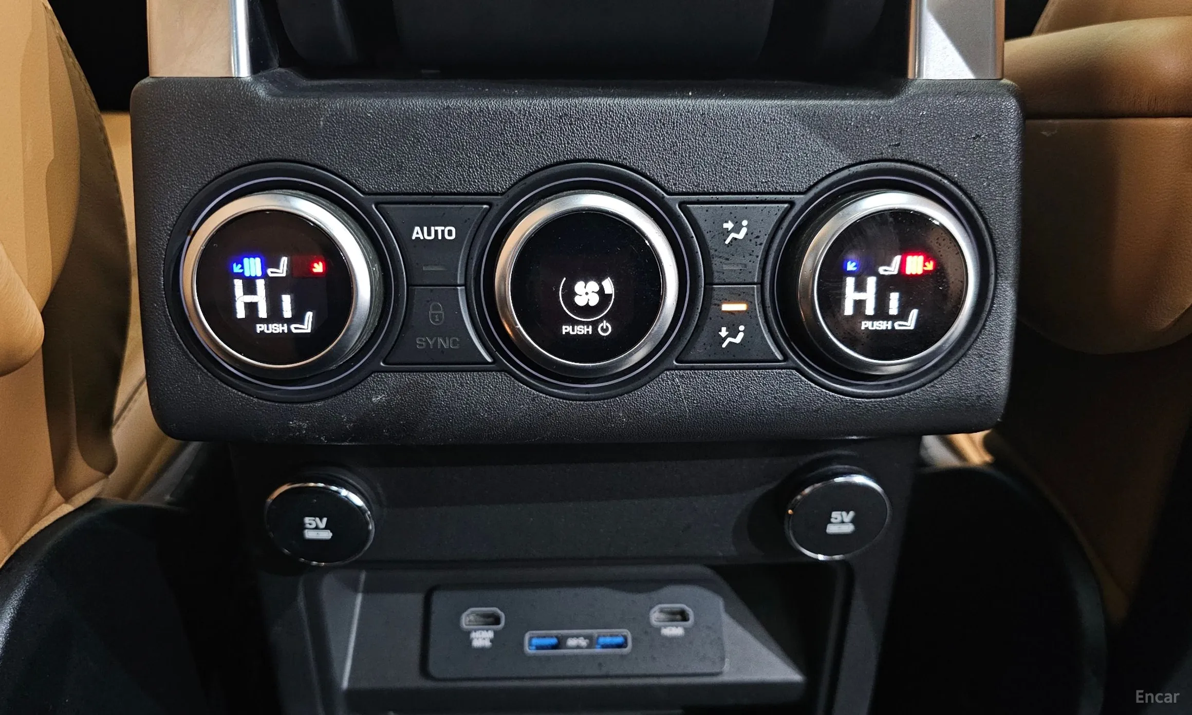 Land Rover Discovery 5 превью 18