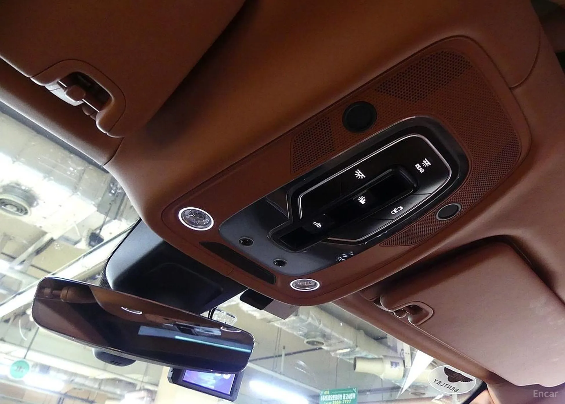Bentley Bentayga превью 20