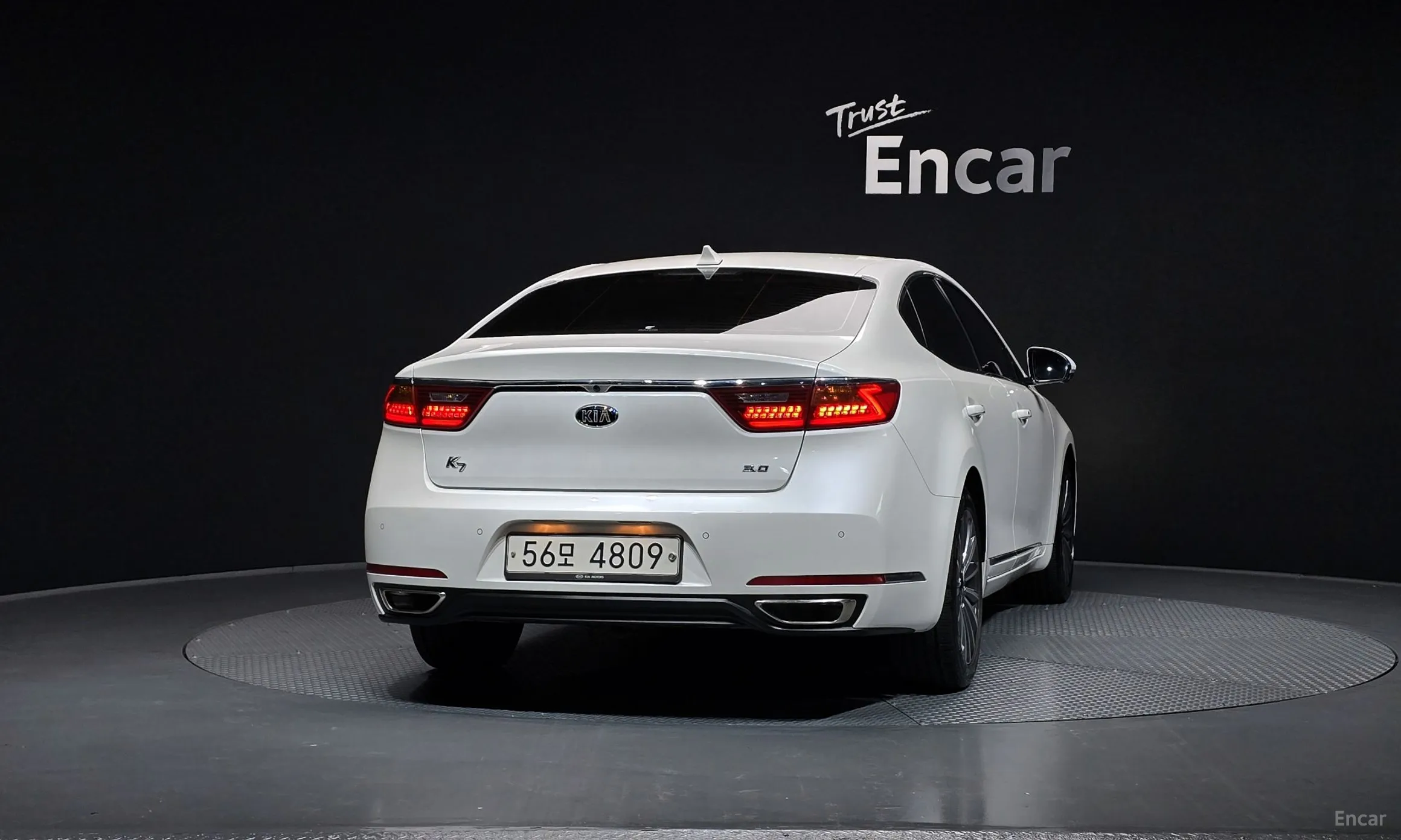 Kia K7 превью 4
