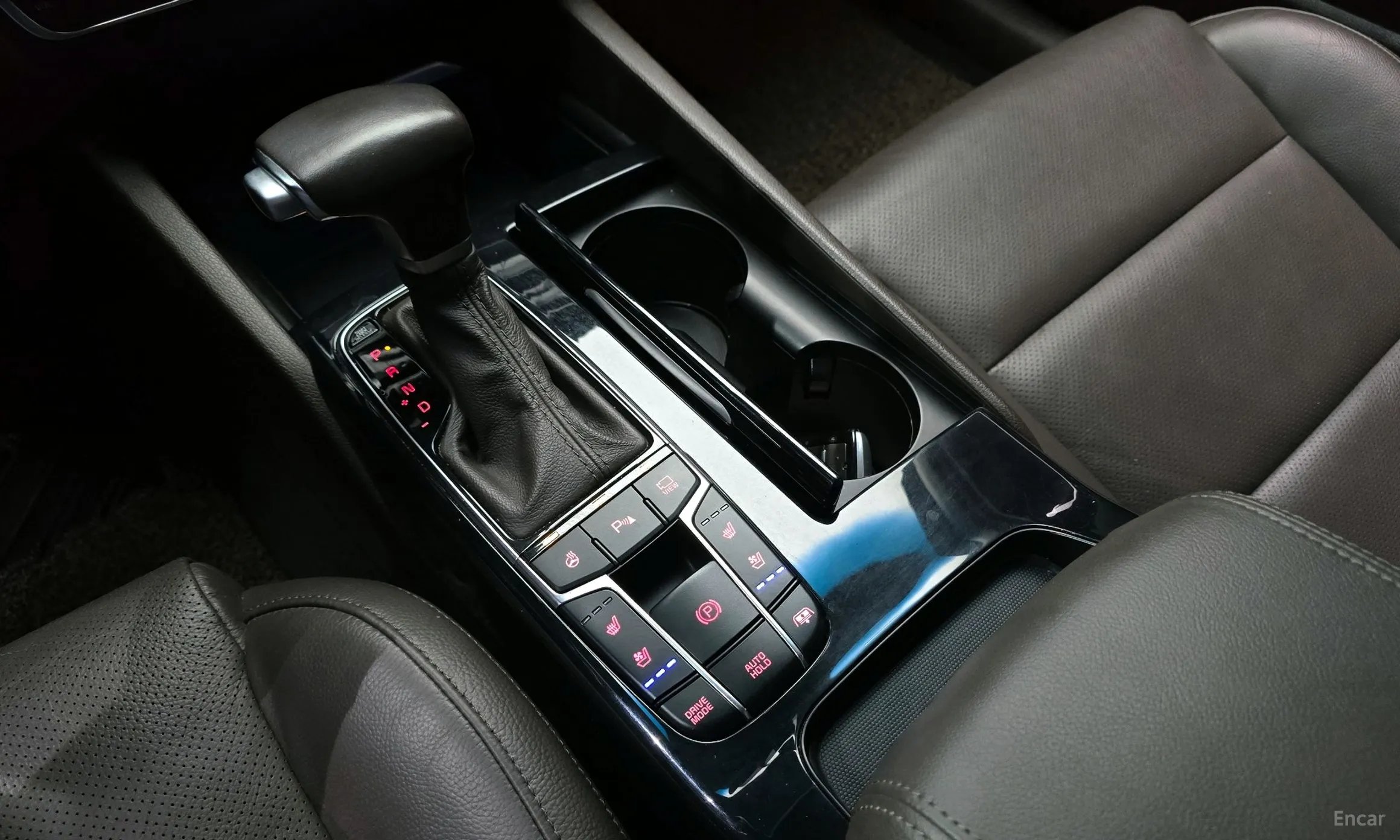 Kia K7 превью 9