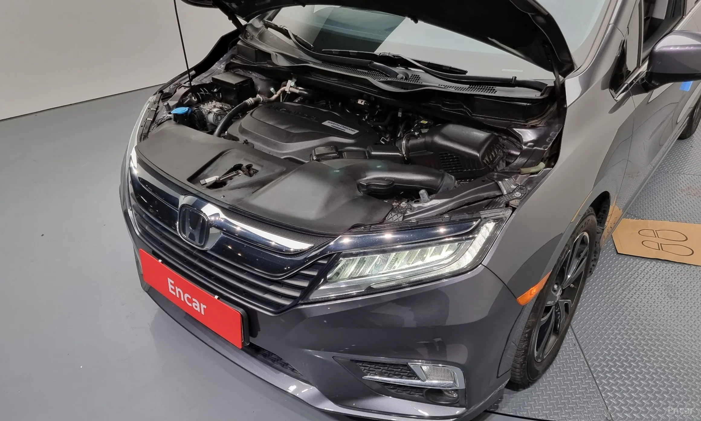 Honda Odyssey превью 6
