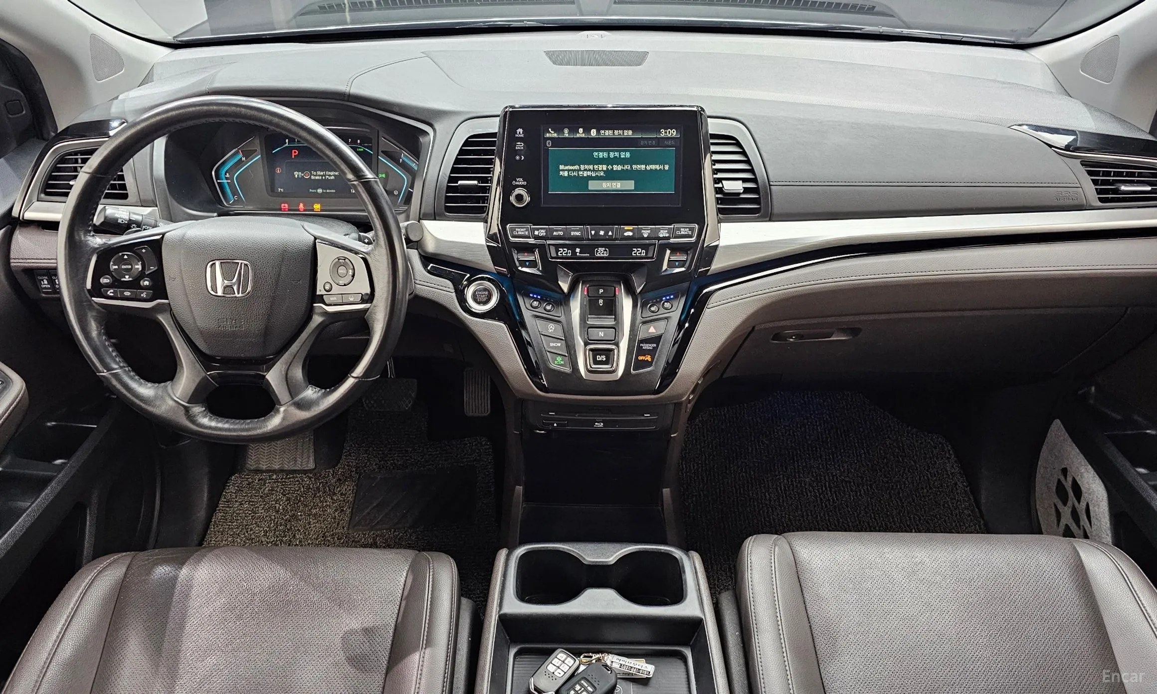 Honda Odyssey превью 7