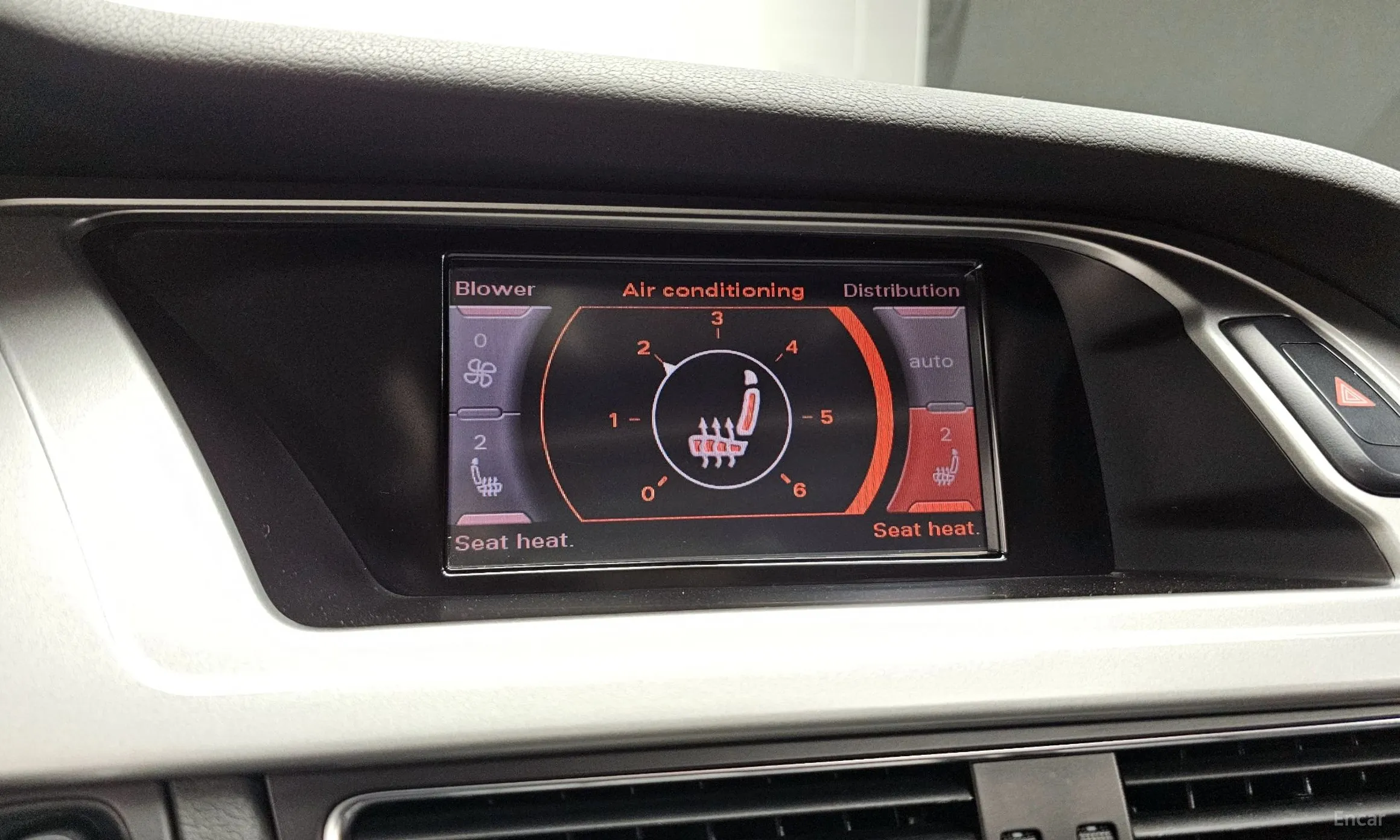 Audi New A4 превью 14