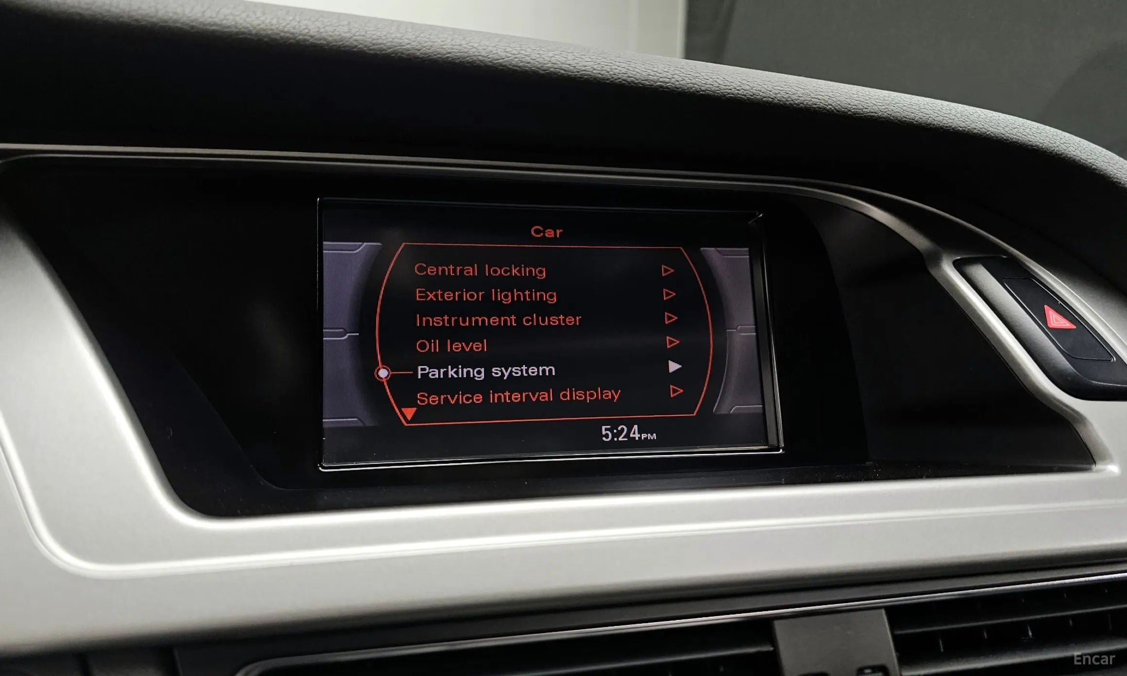 Audi New A4 превью 16