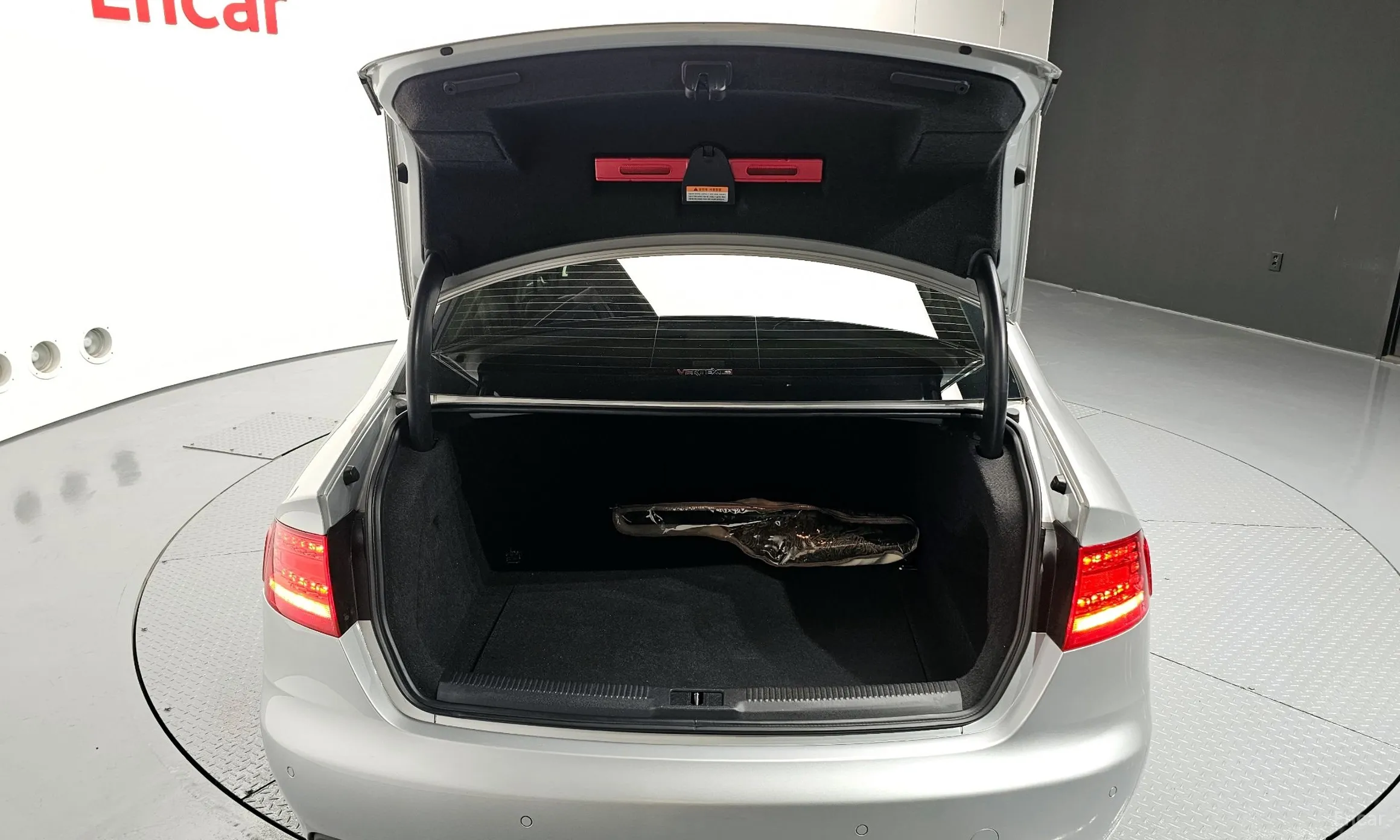 Audi New A4 превью 20