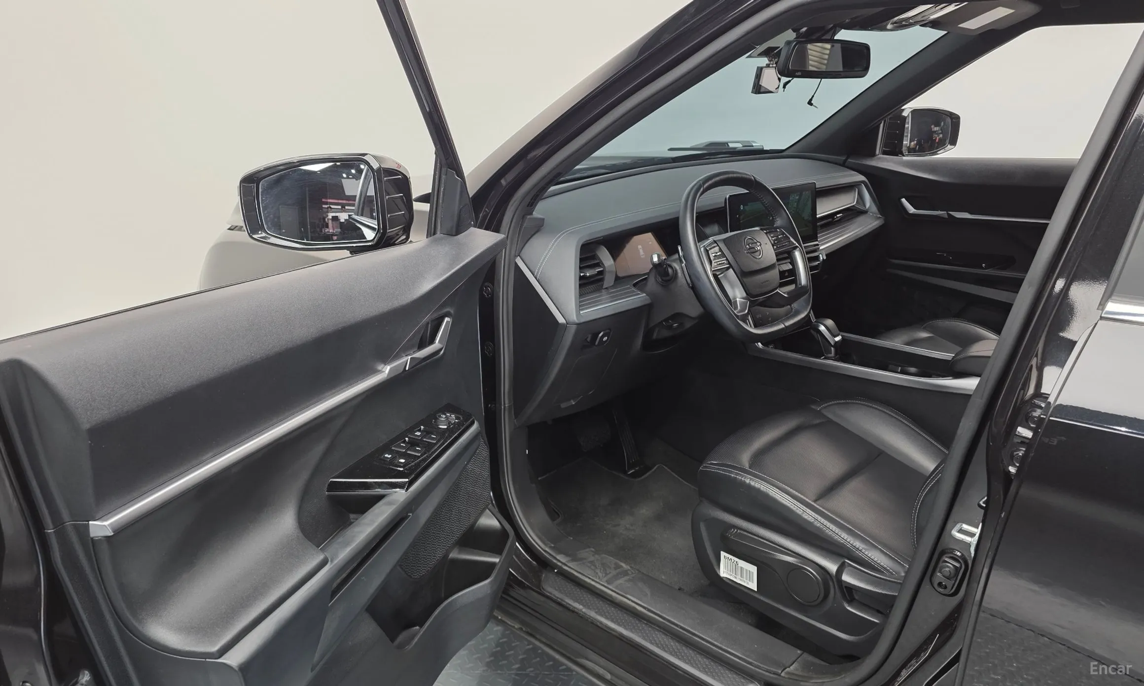 KG Mobility (SsangYong) Torres превью 11